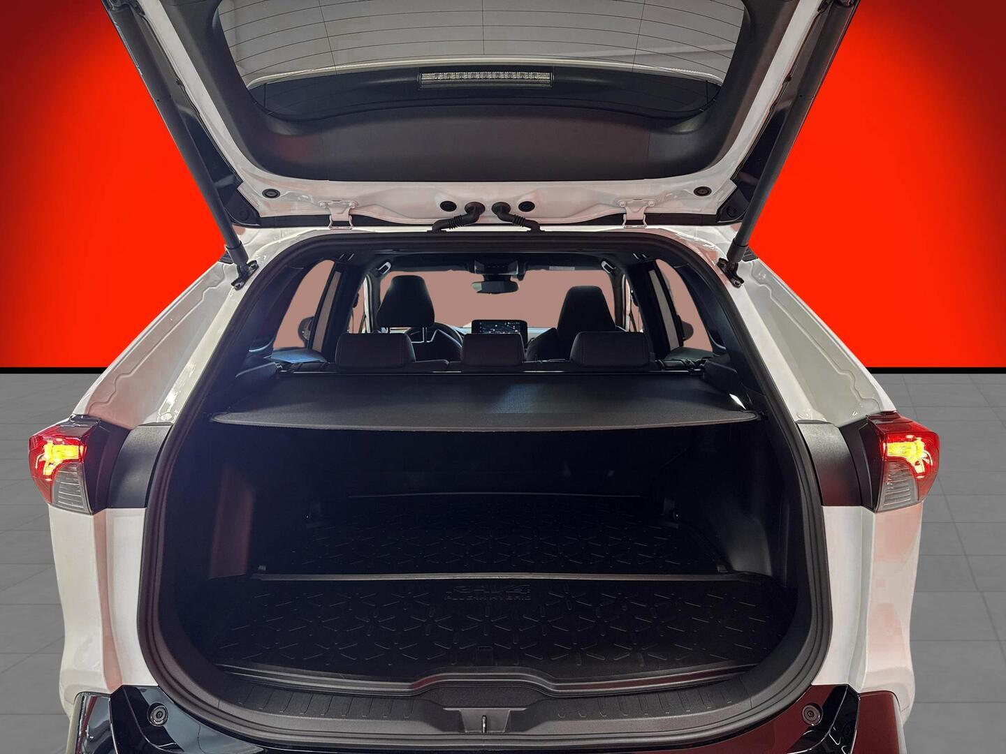TOYOTA RAV4 Plug-in 2025