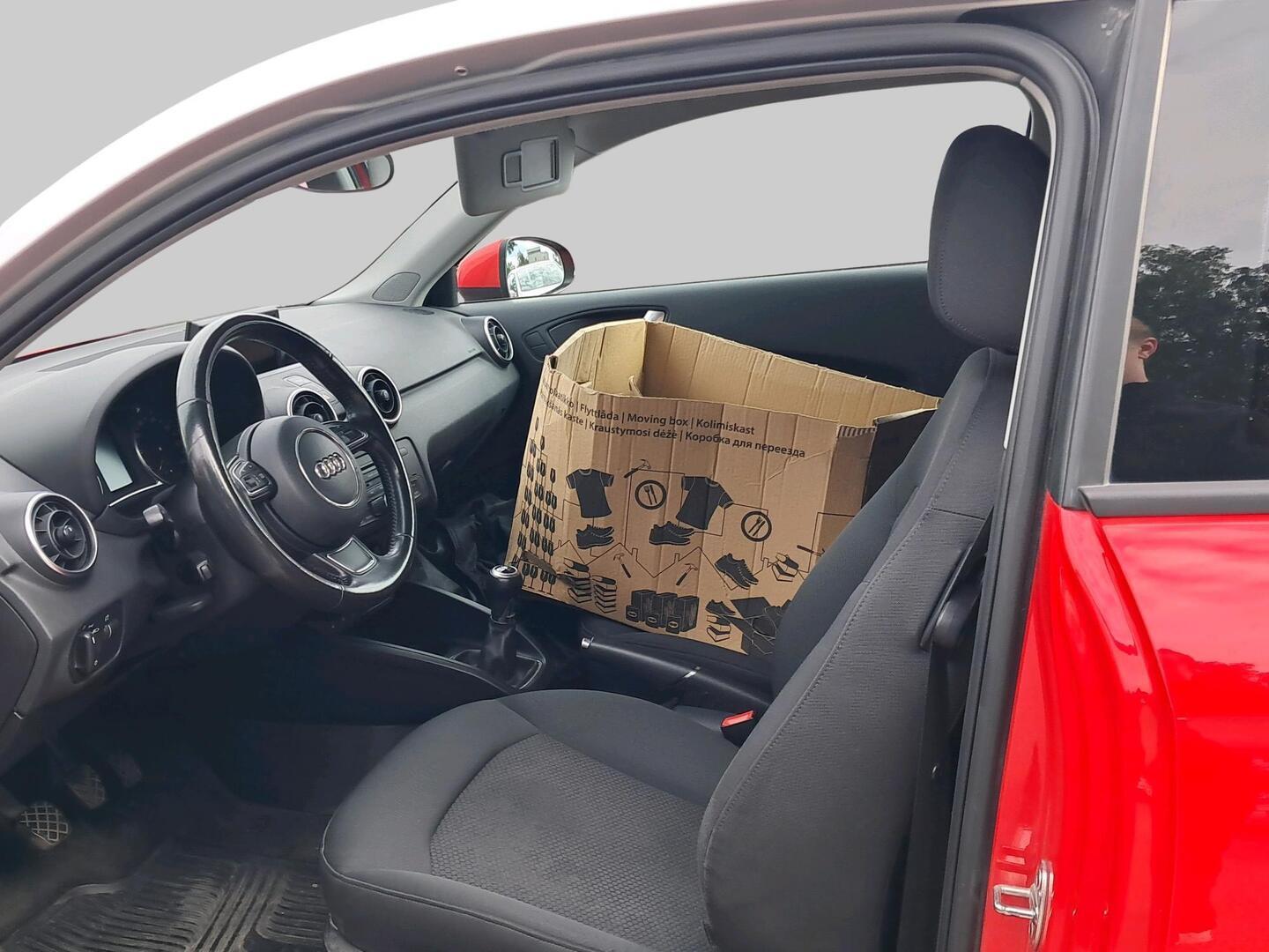 AUDI A1 2012