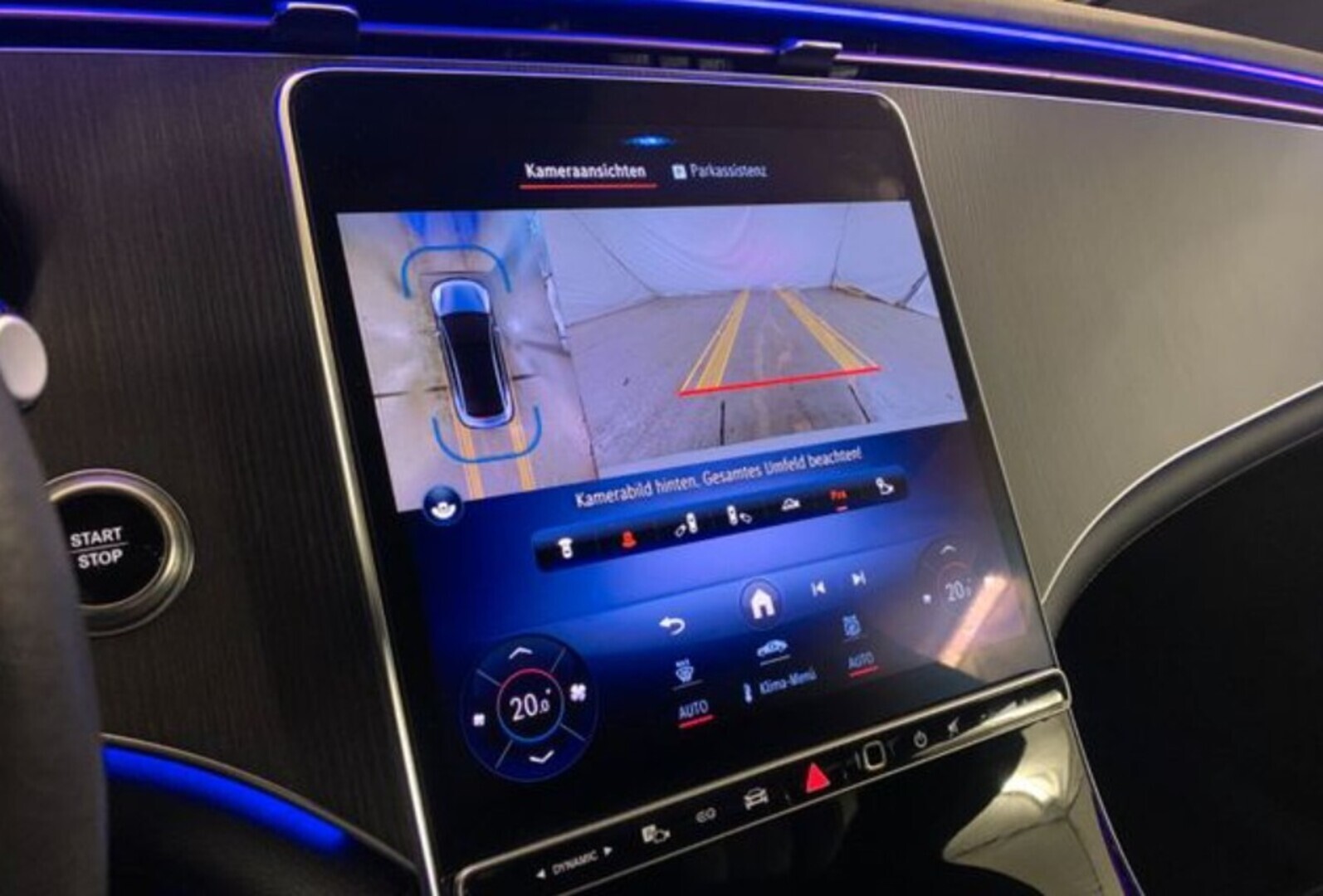 MERCEDES-BENZ EQE 2023