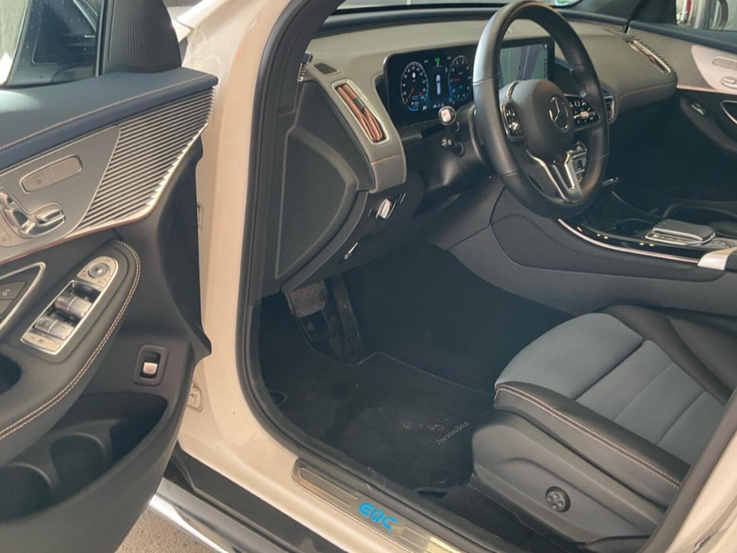 MERCEDES-BENZ EQC 2023