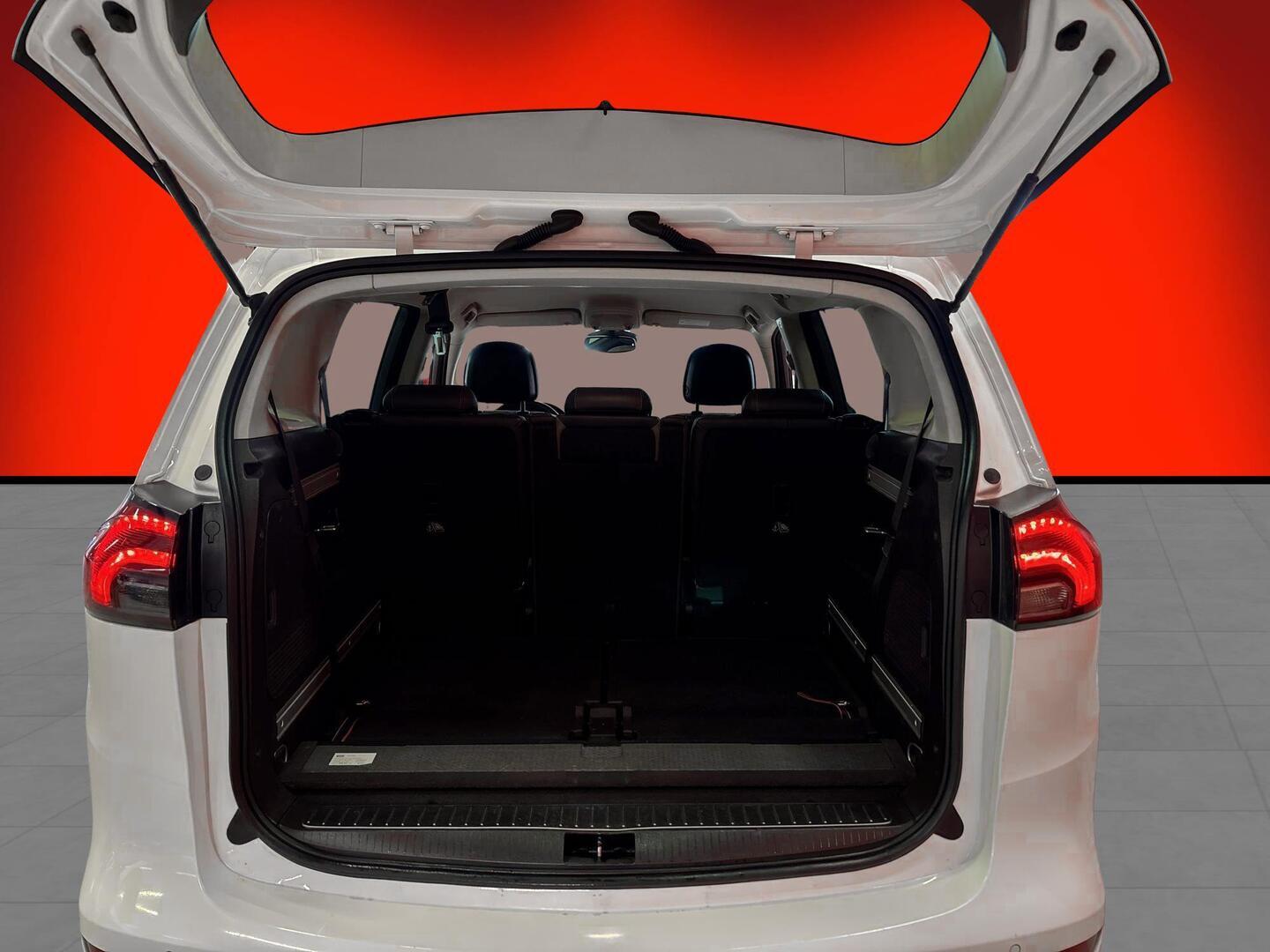 OPEL Zafira Tourer 2013