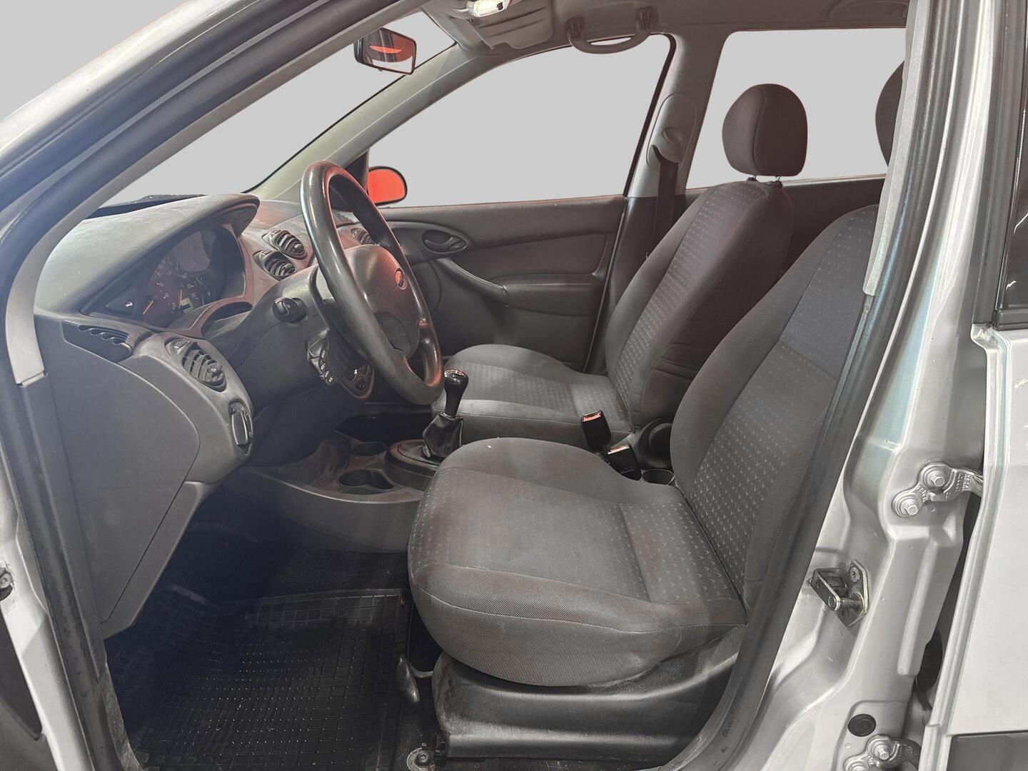 FORD Focus 2004