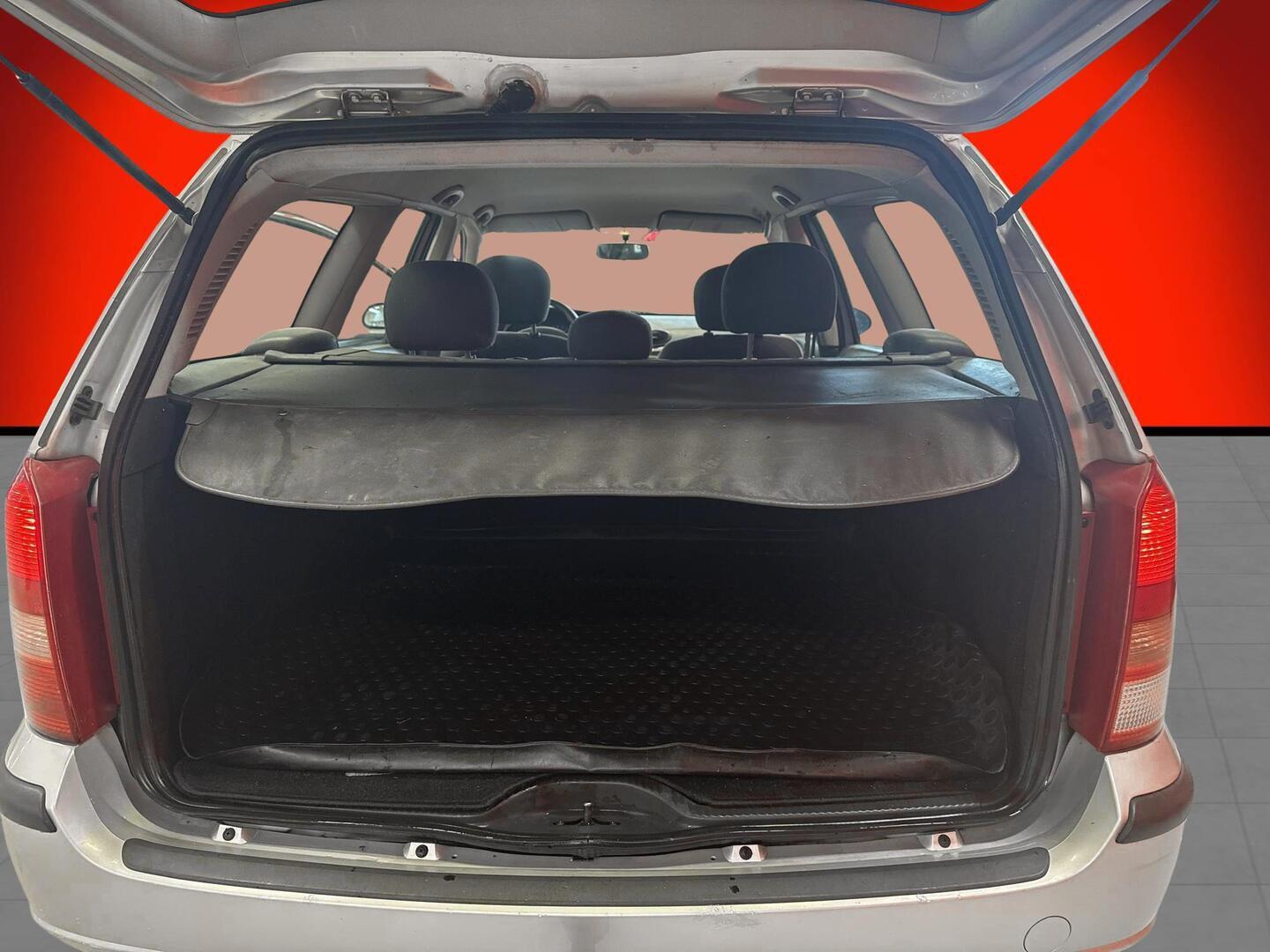 FORD Focus 2004