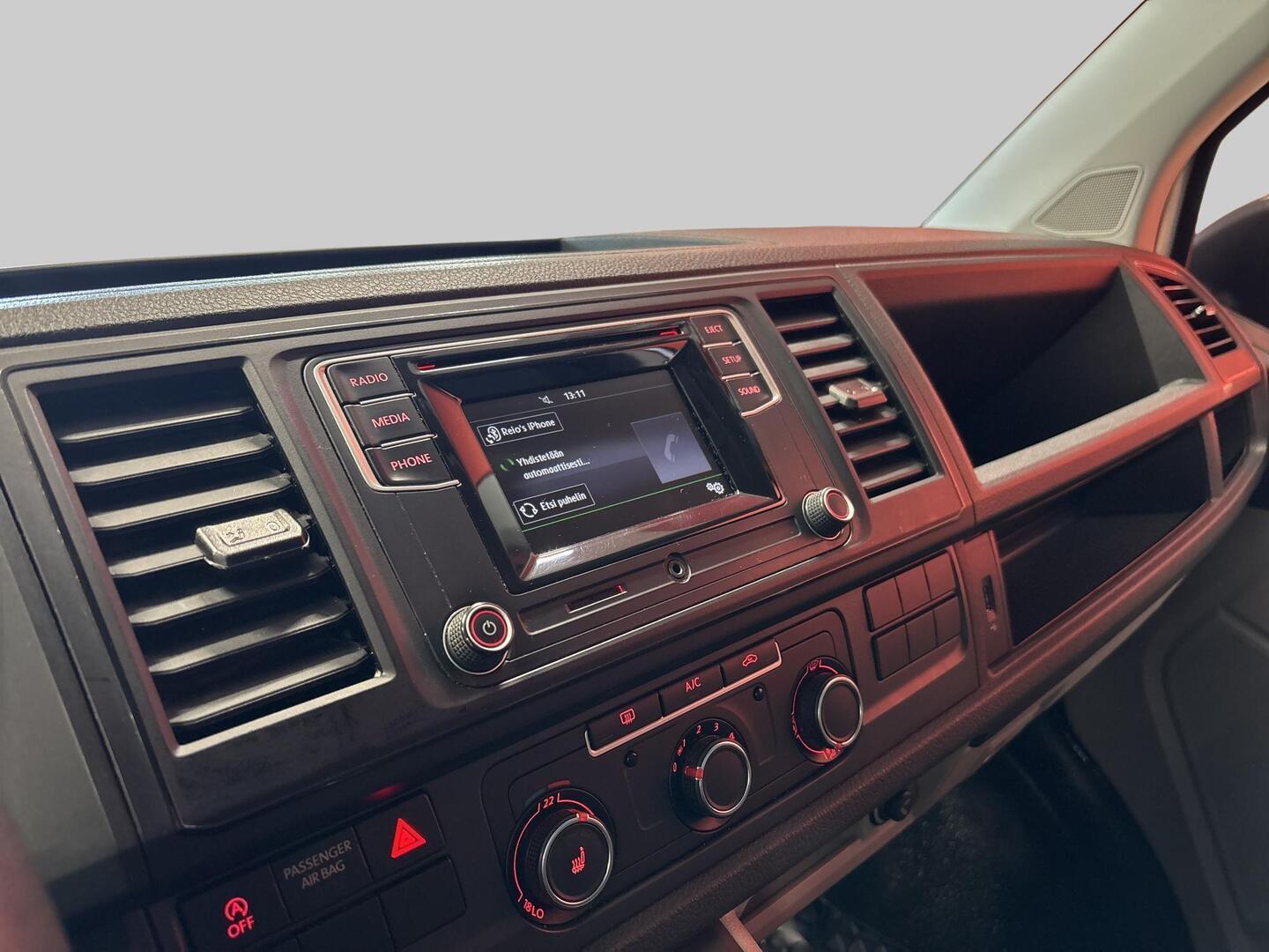 VOLKSWAGEN Transporter 2018