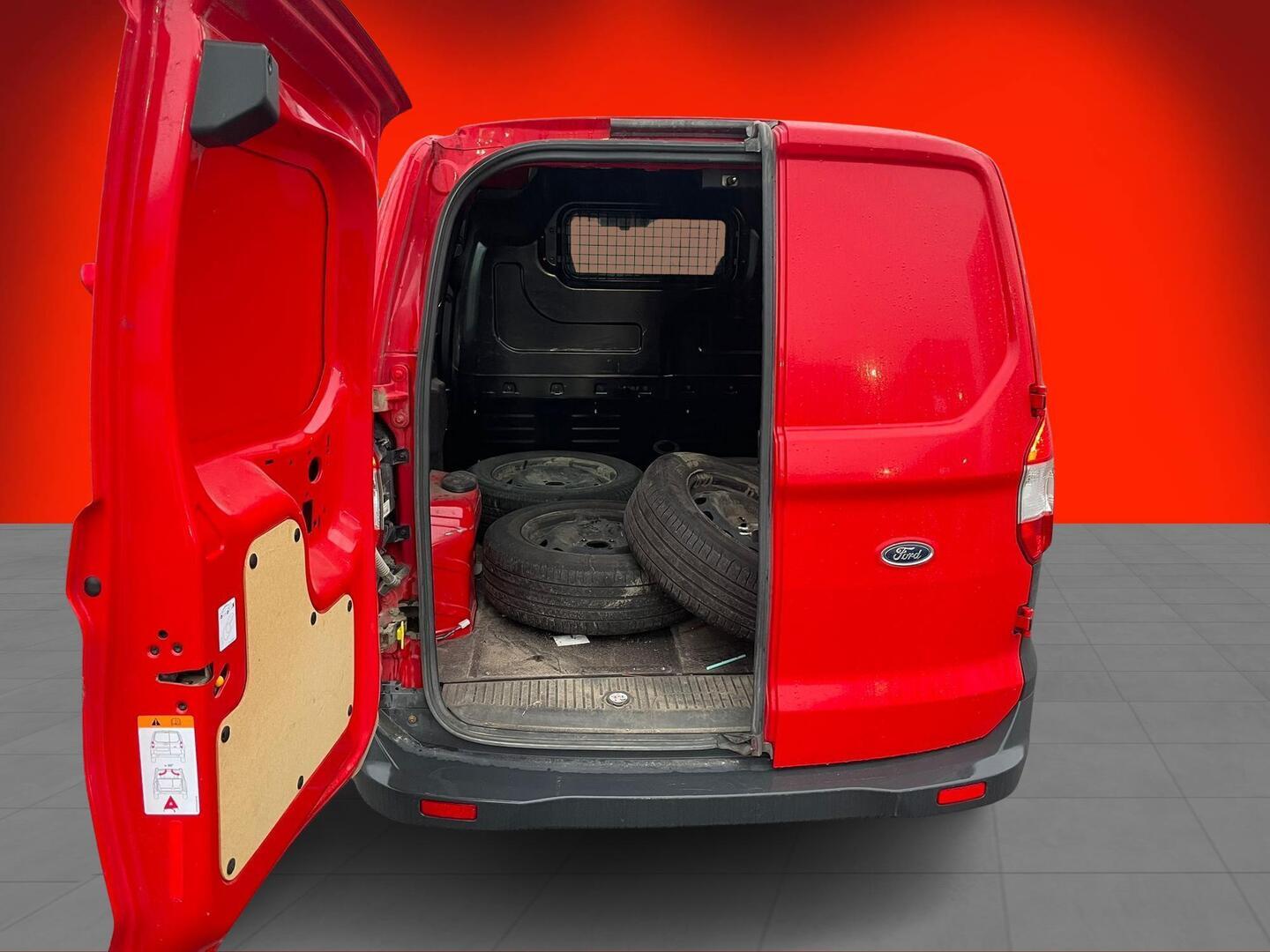 FORD TRANSIT COURIER 2021
