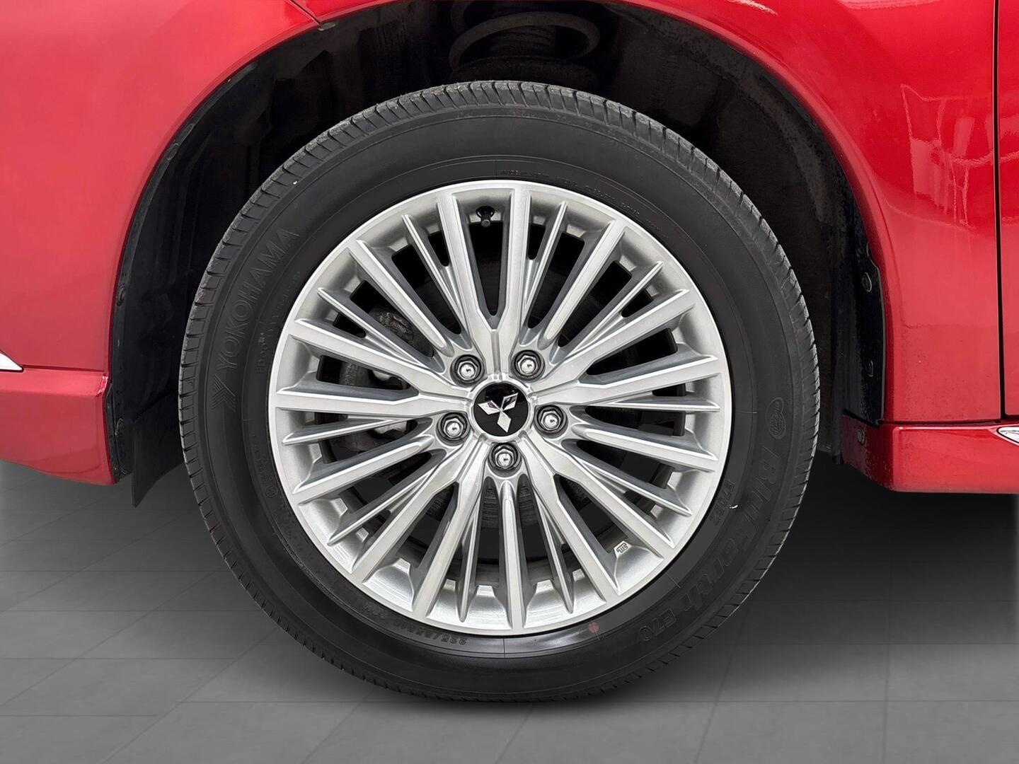 MITSUBISHI Outlander PHEV 2019