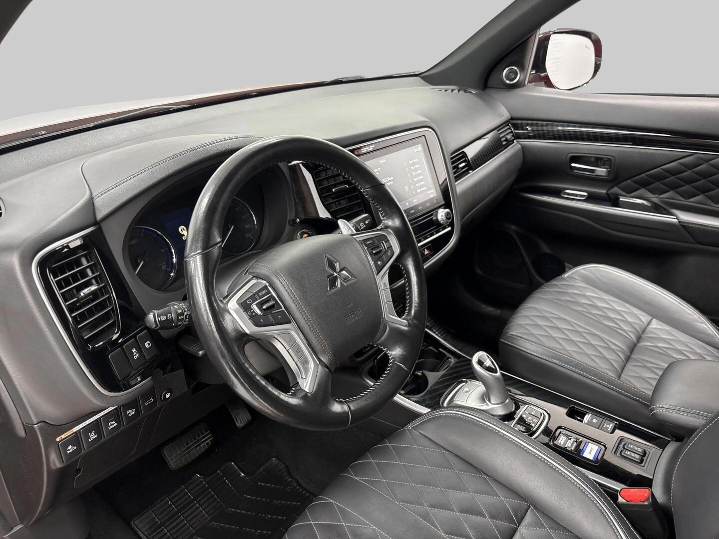 MITSUBISHI Outlander PHEV 2019