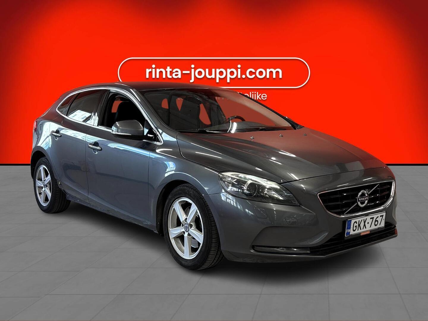 VOLVO V40 2014