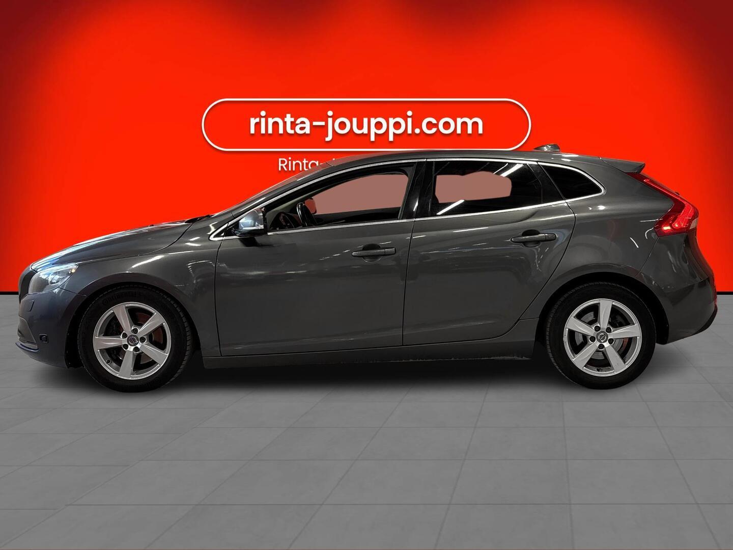 VOLVO V40 2014