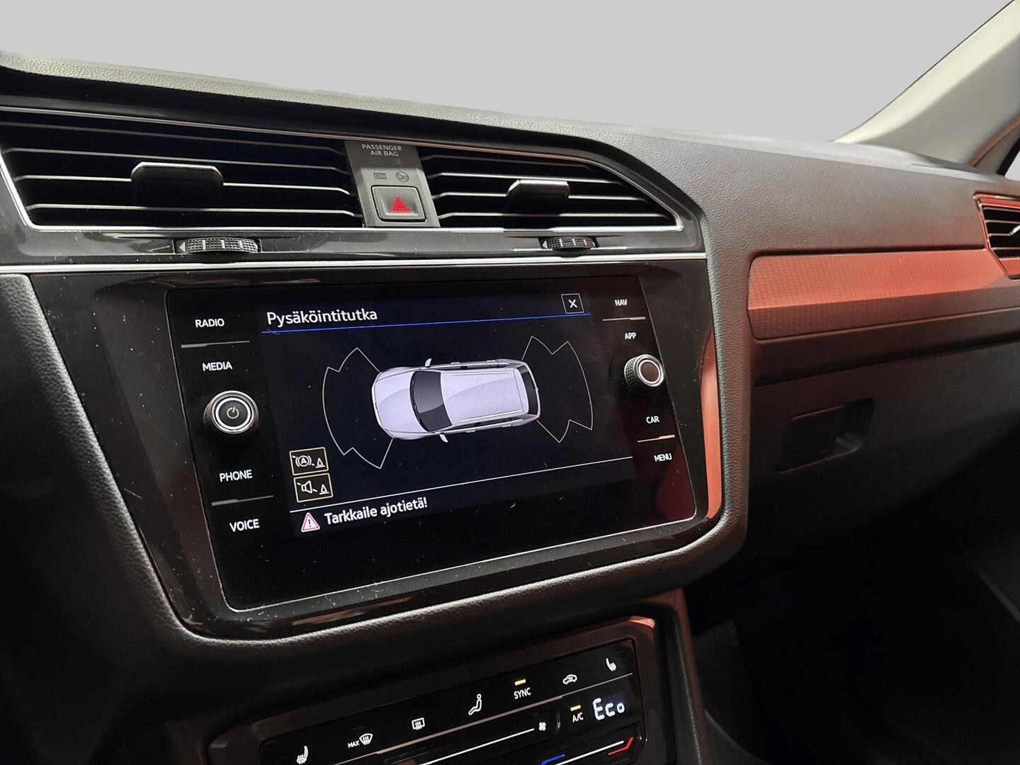 VOLKSWAGEN Tiguan 2022