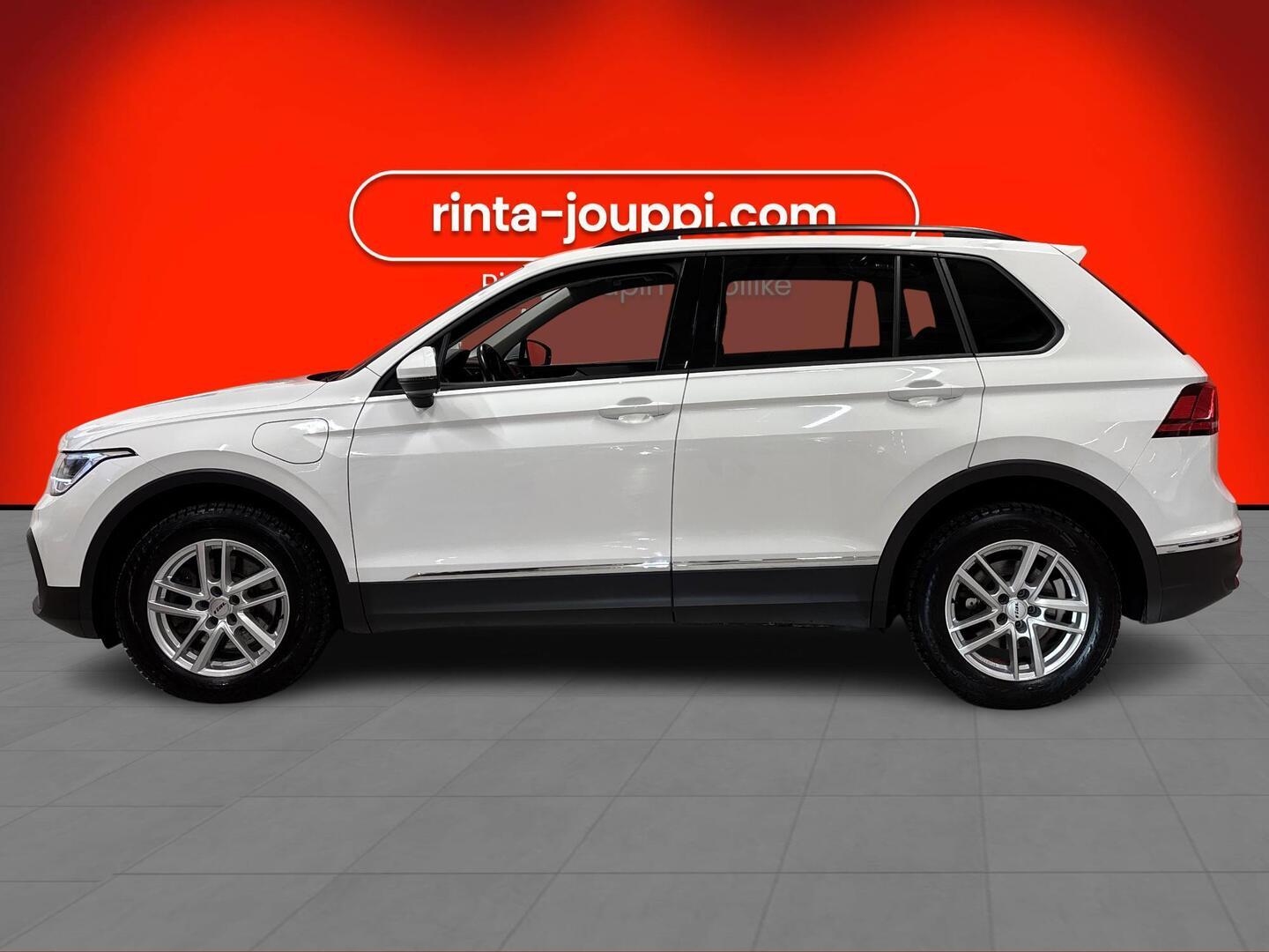 VOLKSWAGEN Tiguan 2022