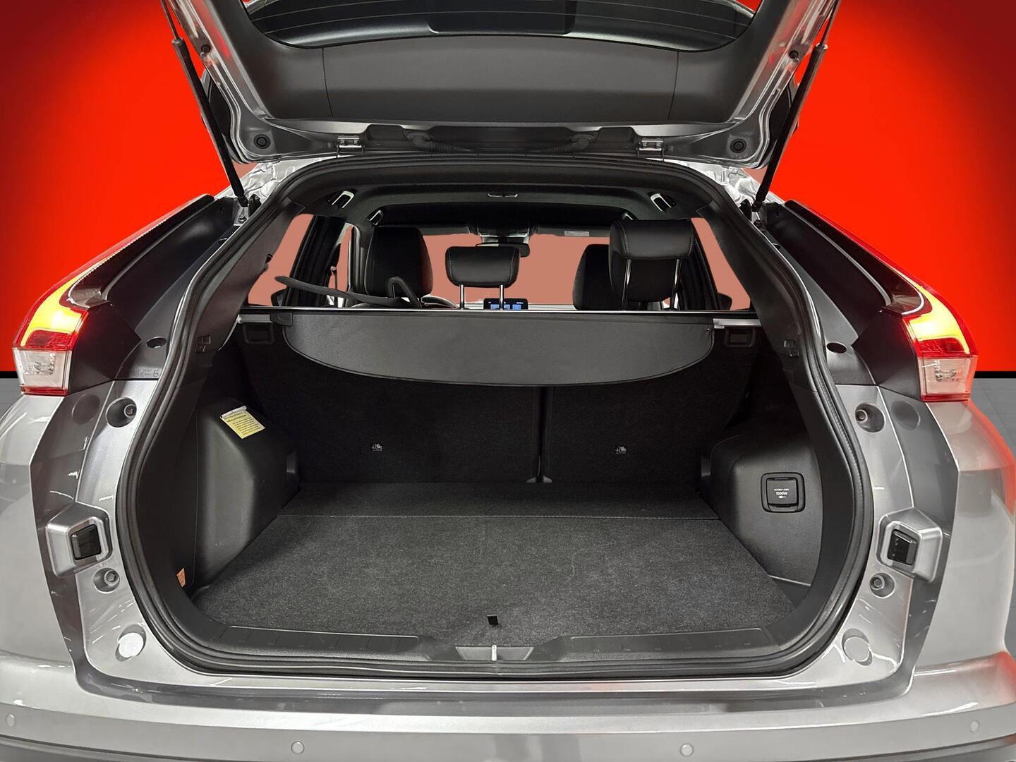 MITSUBISHI ECLIPSE CROSS 2023