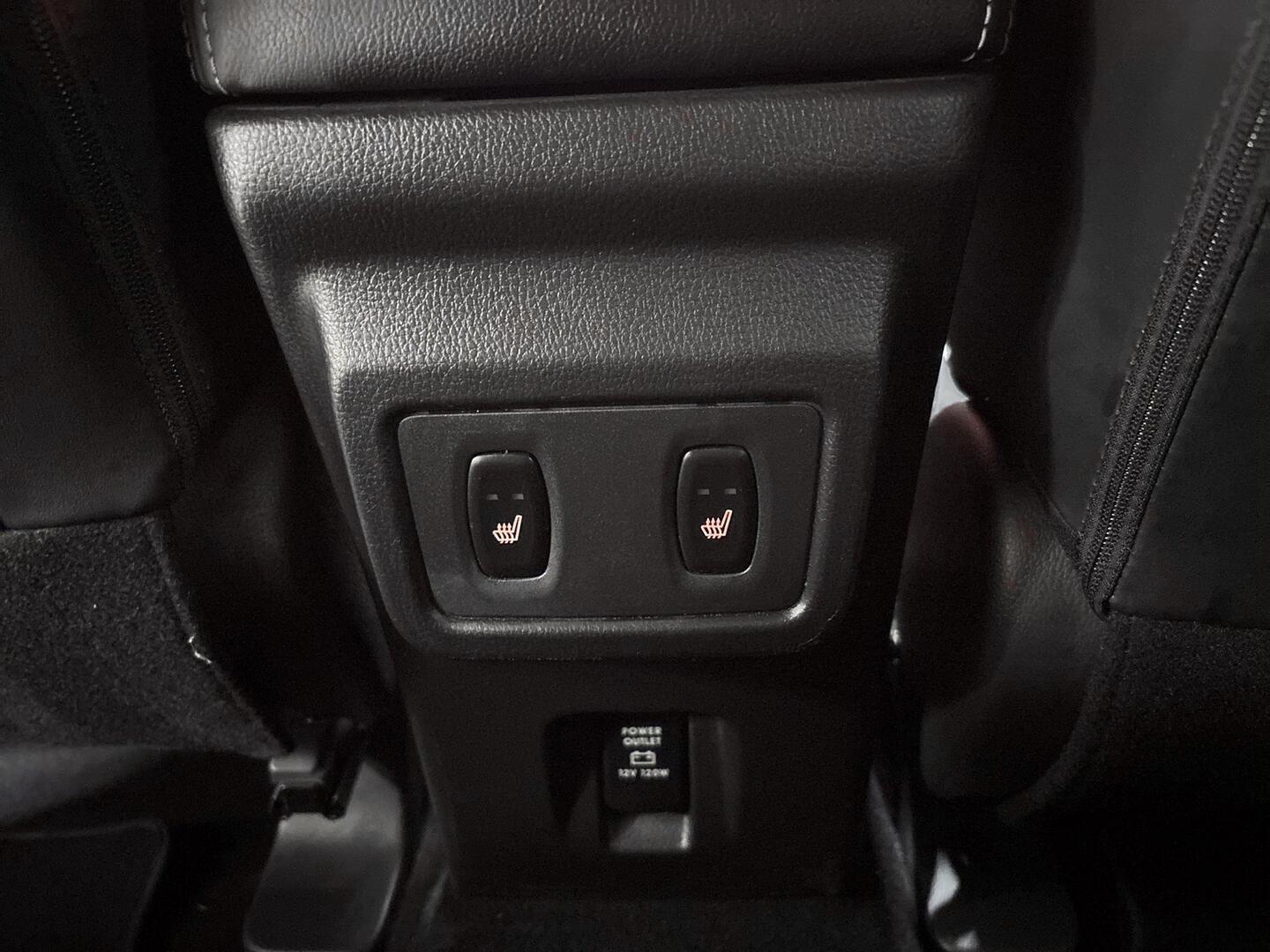 MITSUBISHI ECLIPSE CROSS 2023