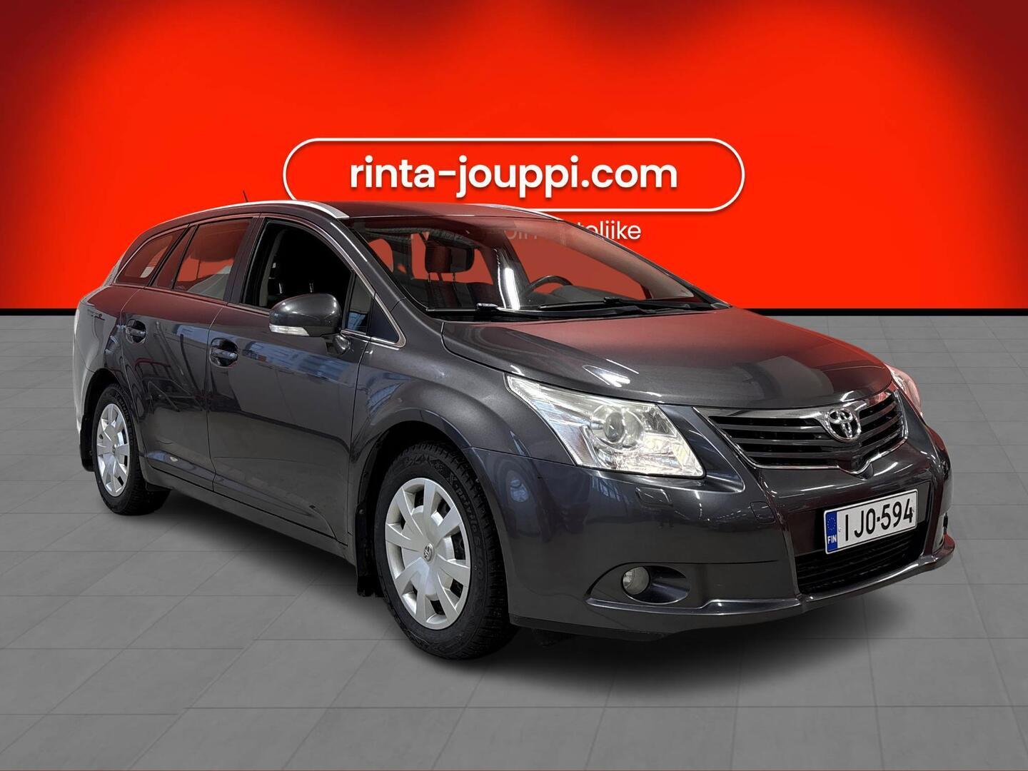 TOYOTA Avensis 2010