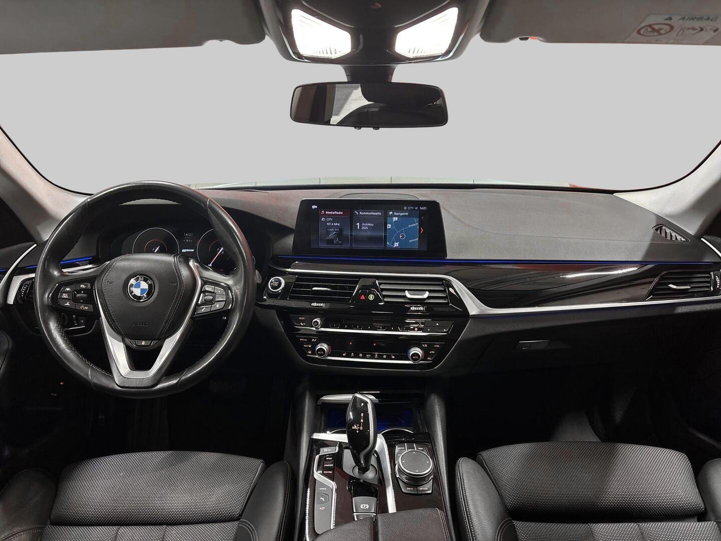 BMW 530 2019