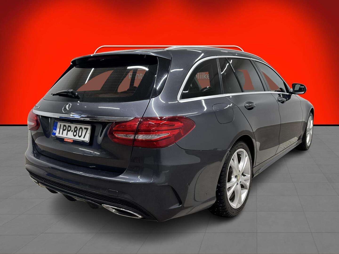 MERCEDES-BENZ C 2016