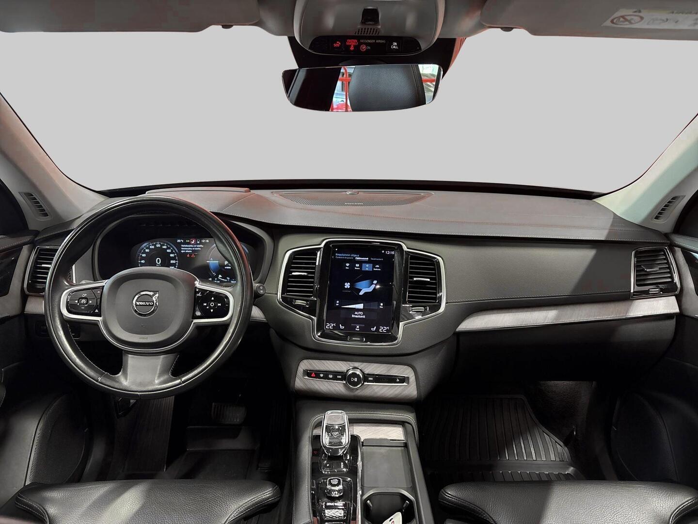 VOLVO XC90 2021