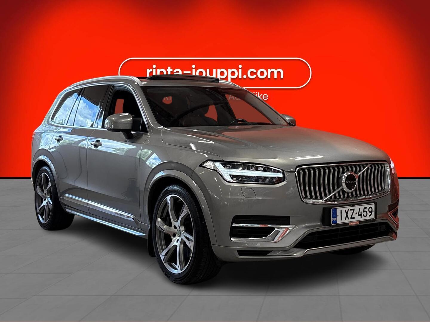 VOLVO XC90 2021