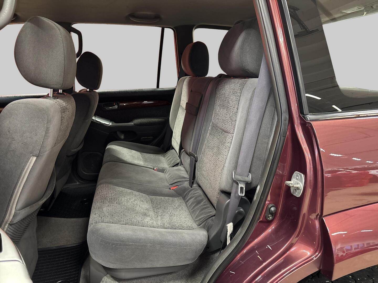 TOYOTA Land Cruiser 2003