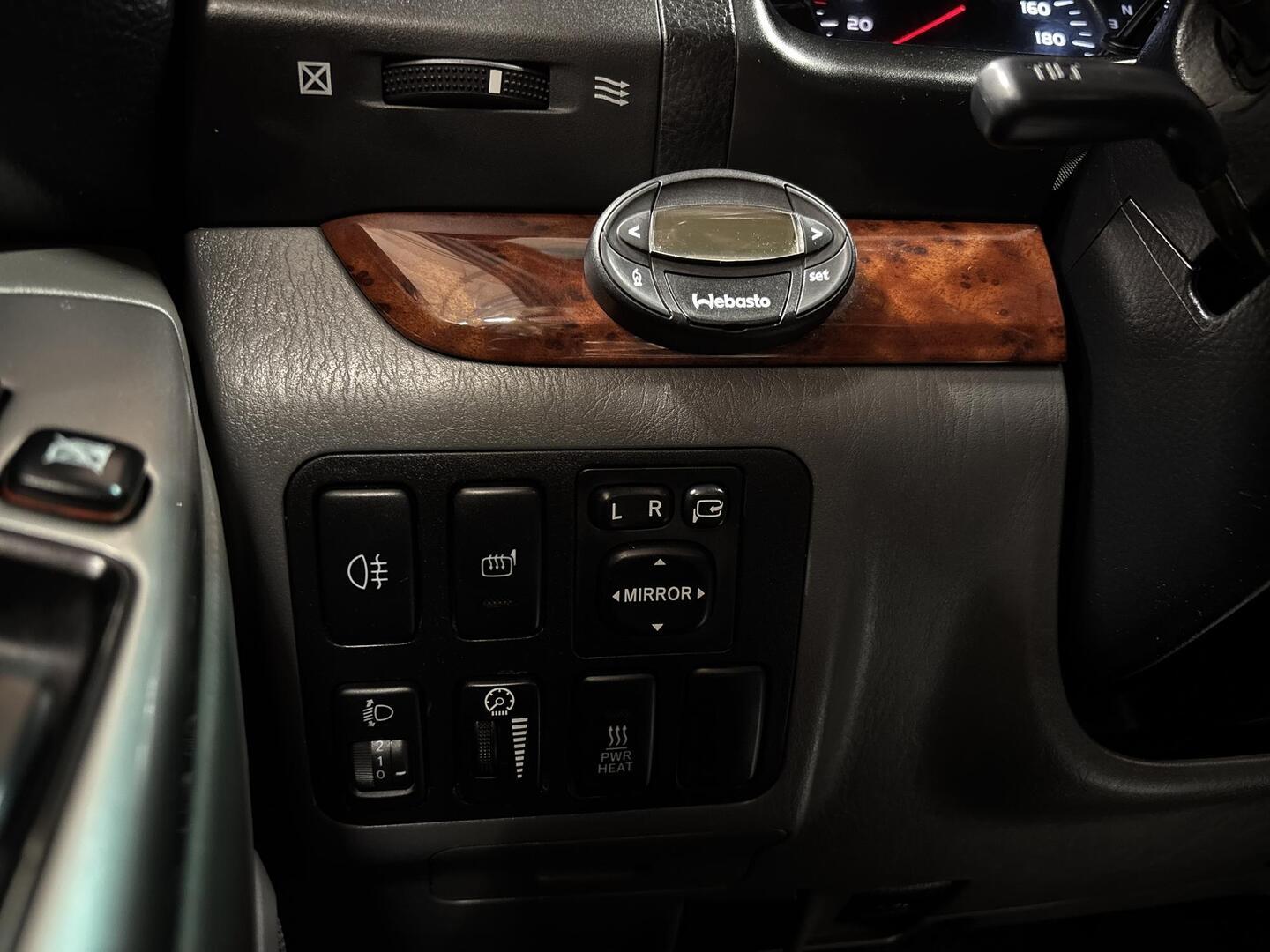 TOYOTA Land Cruiser 2003