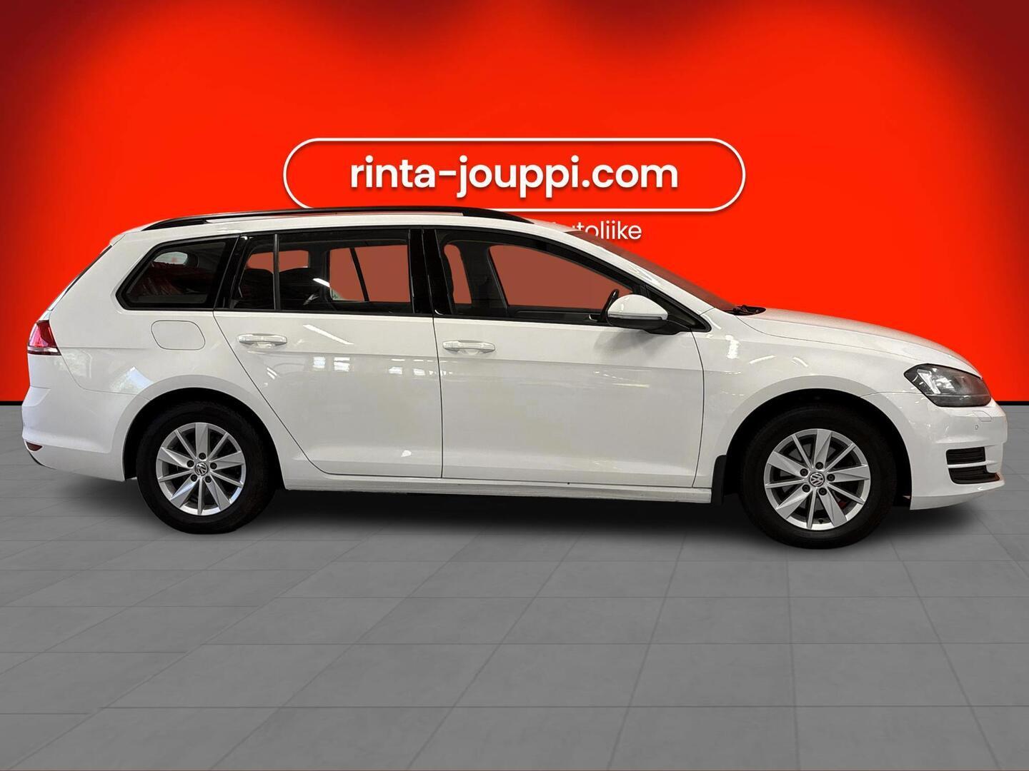 VOLKSWAGEN Golf 2014