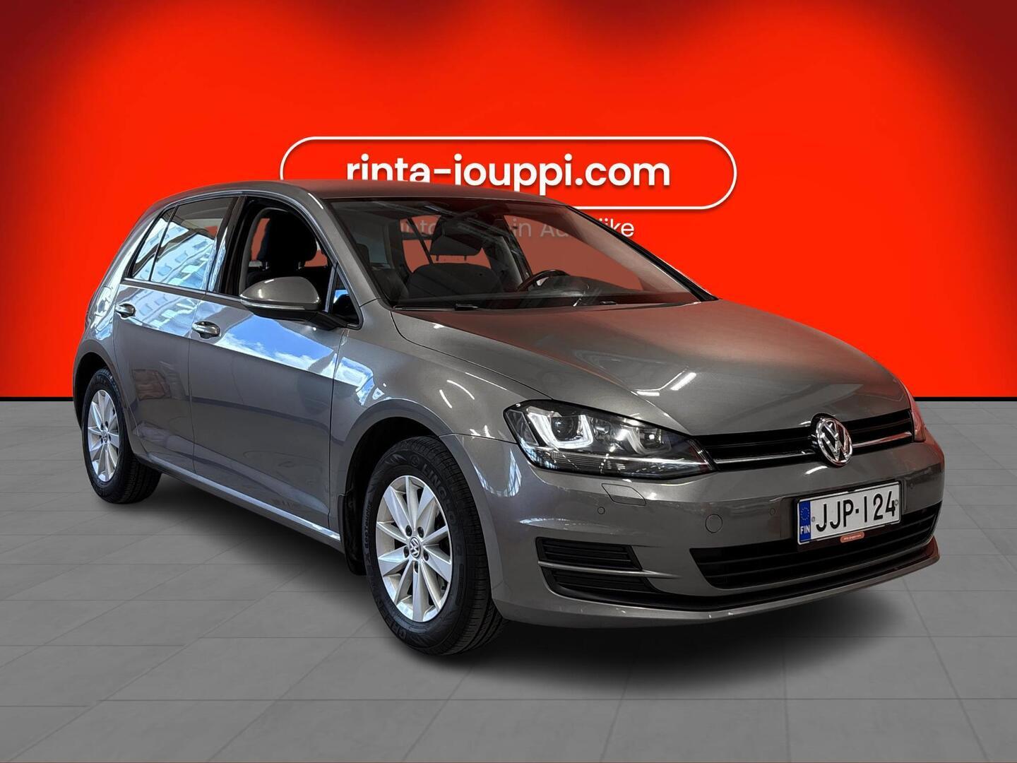 VOLKSWAGEN Golf 2015