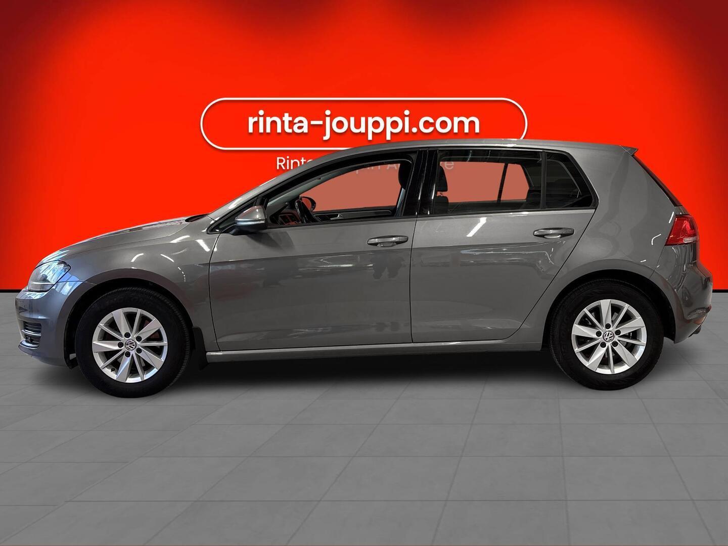 VOLKSWAGEN Golf 2015