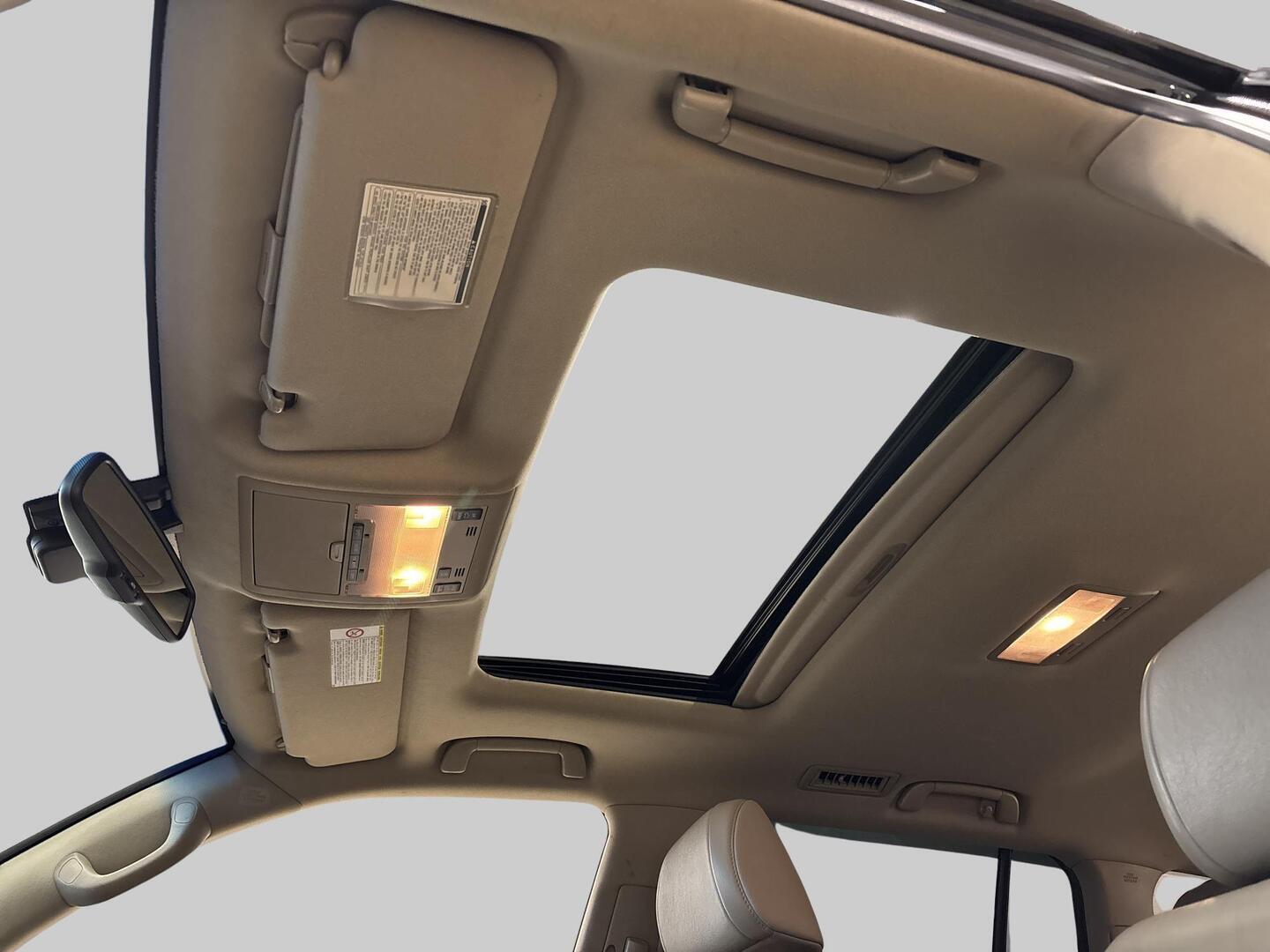 TOYOTA Land Cruiser V8 2008