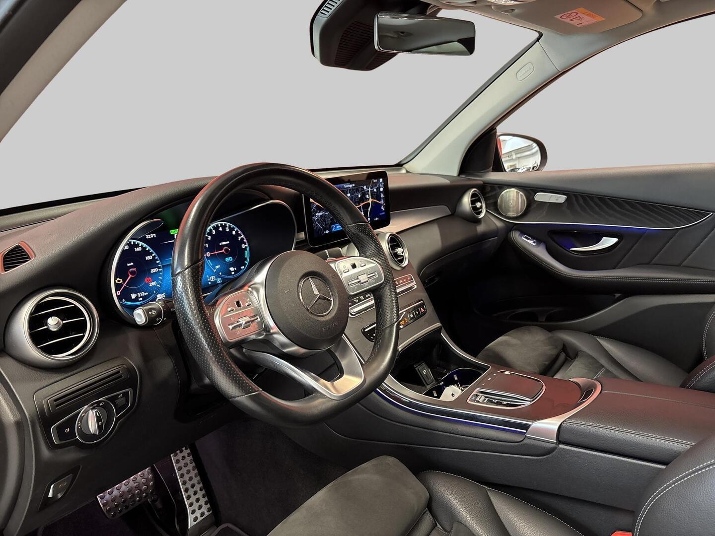 MERCEDES-BENZ GLC 2021