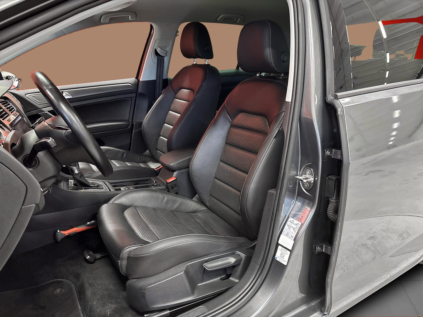 VOLKSWAGEN Golf 2018