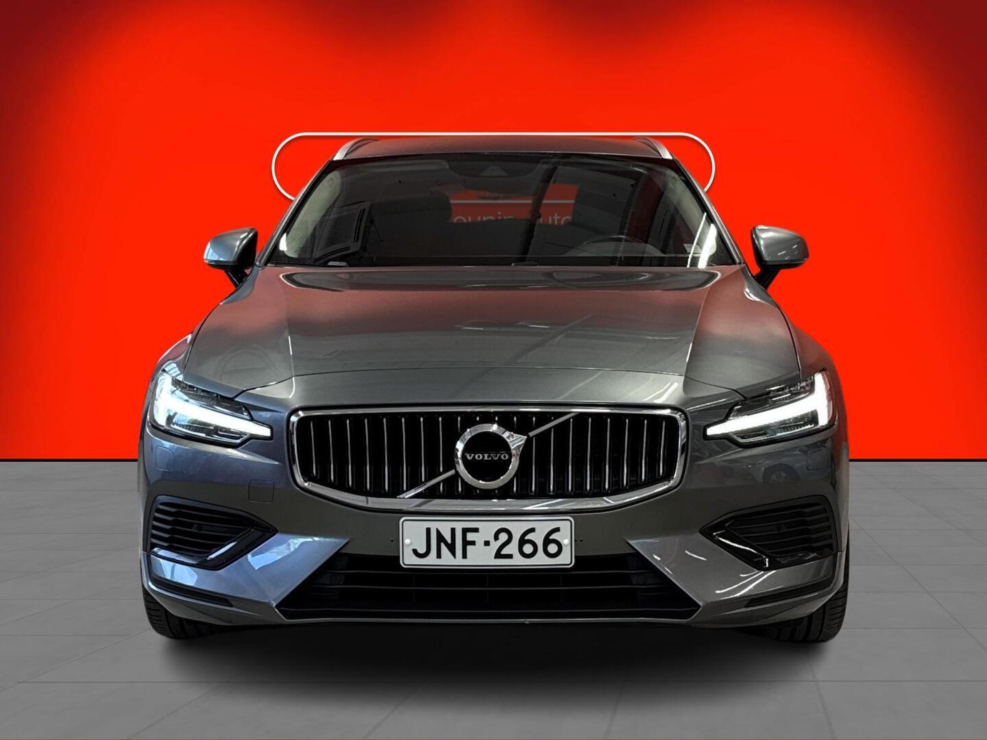 VOLVO V60 2020