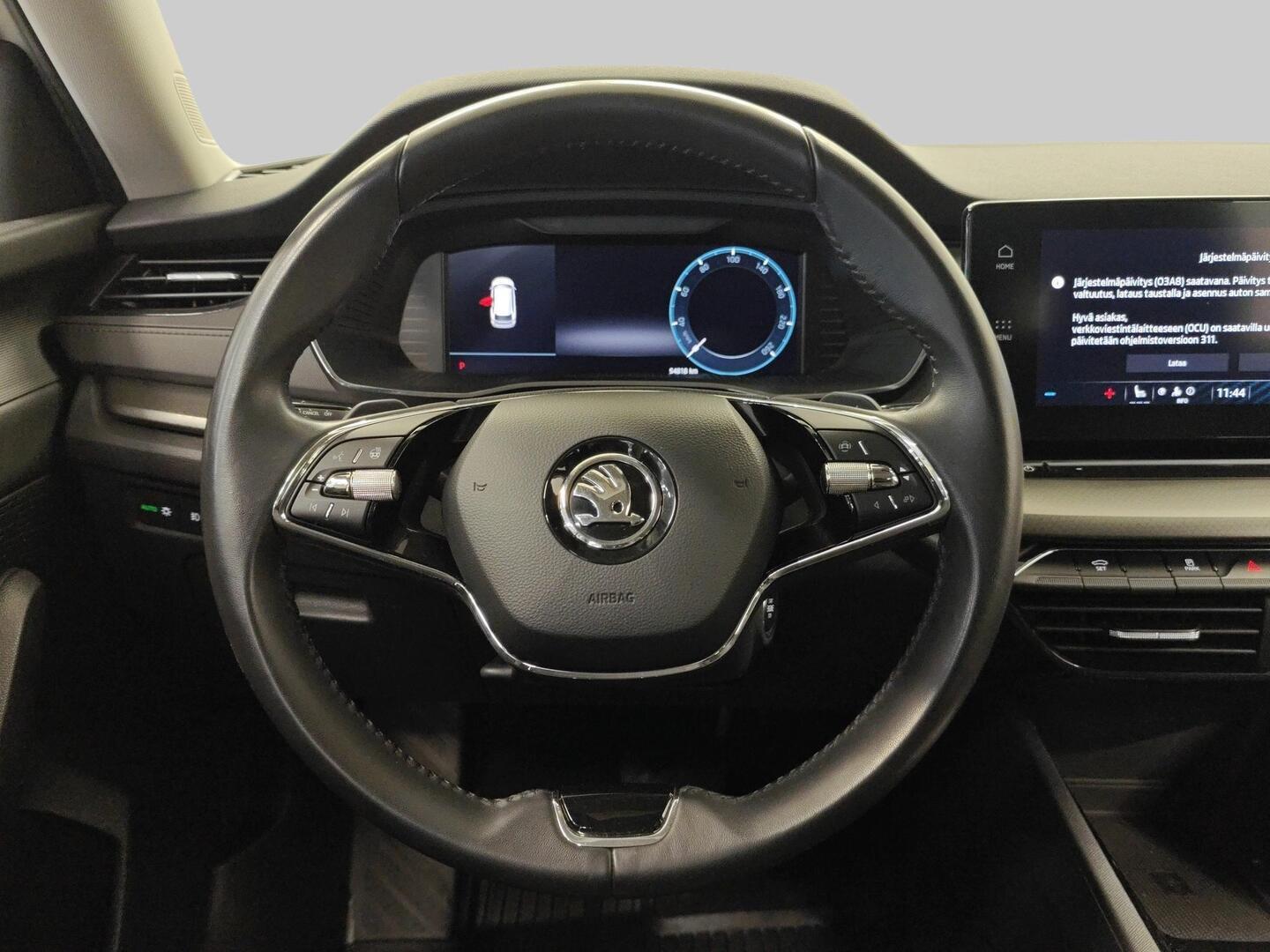 SKODA Octavia 2024
