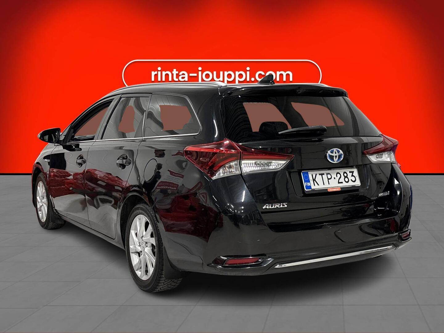 TOYOTA Auris 2018