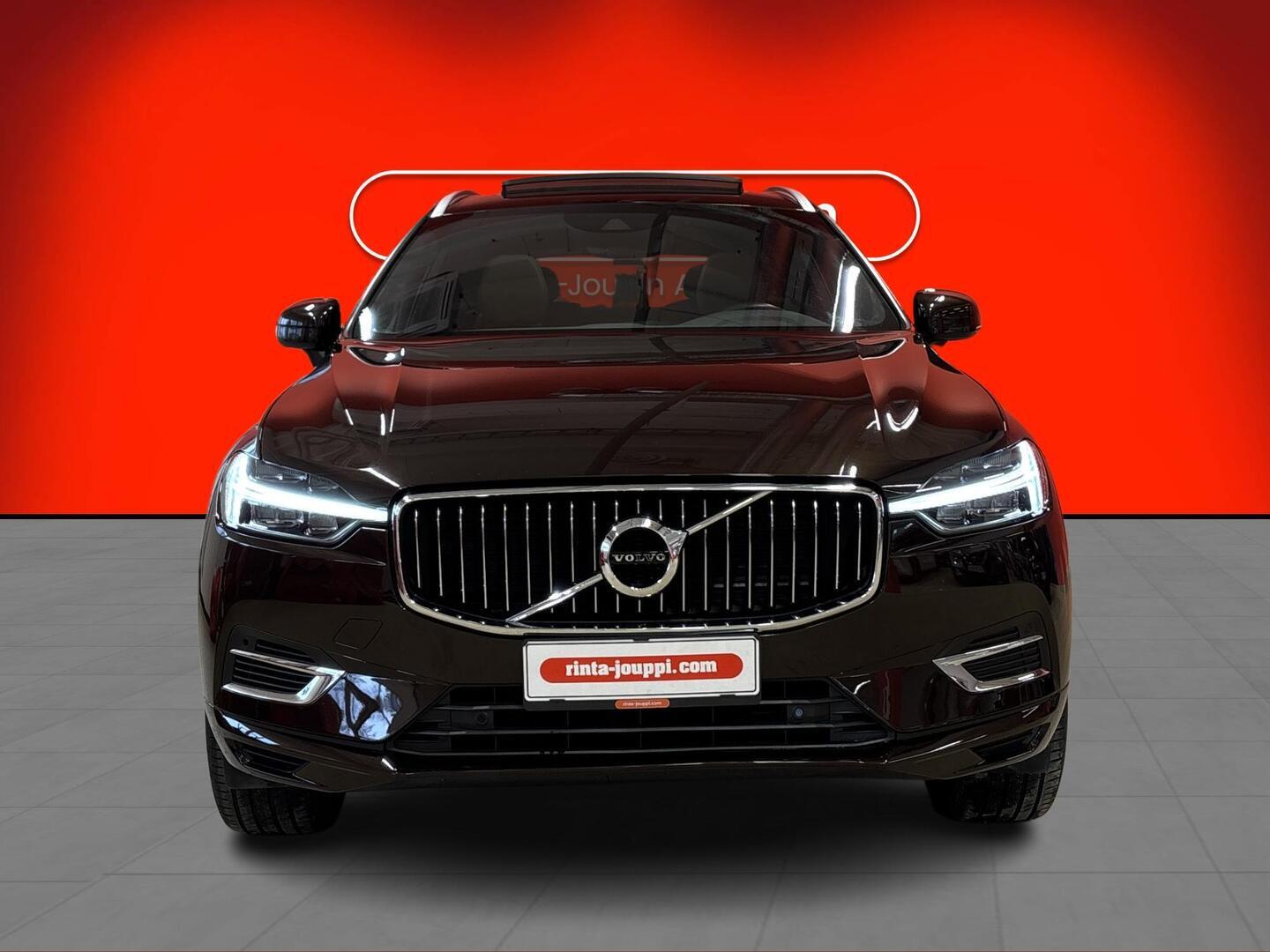 VOLVO XC60 2021