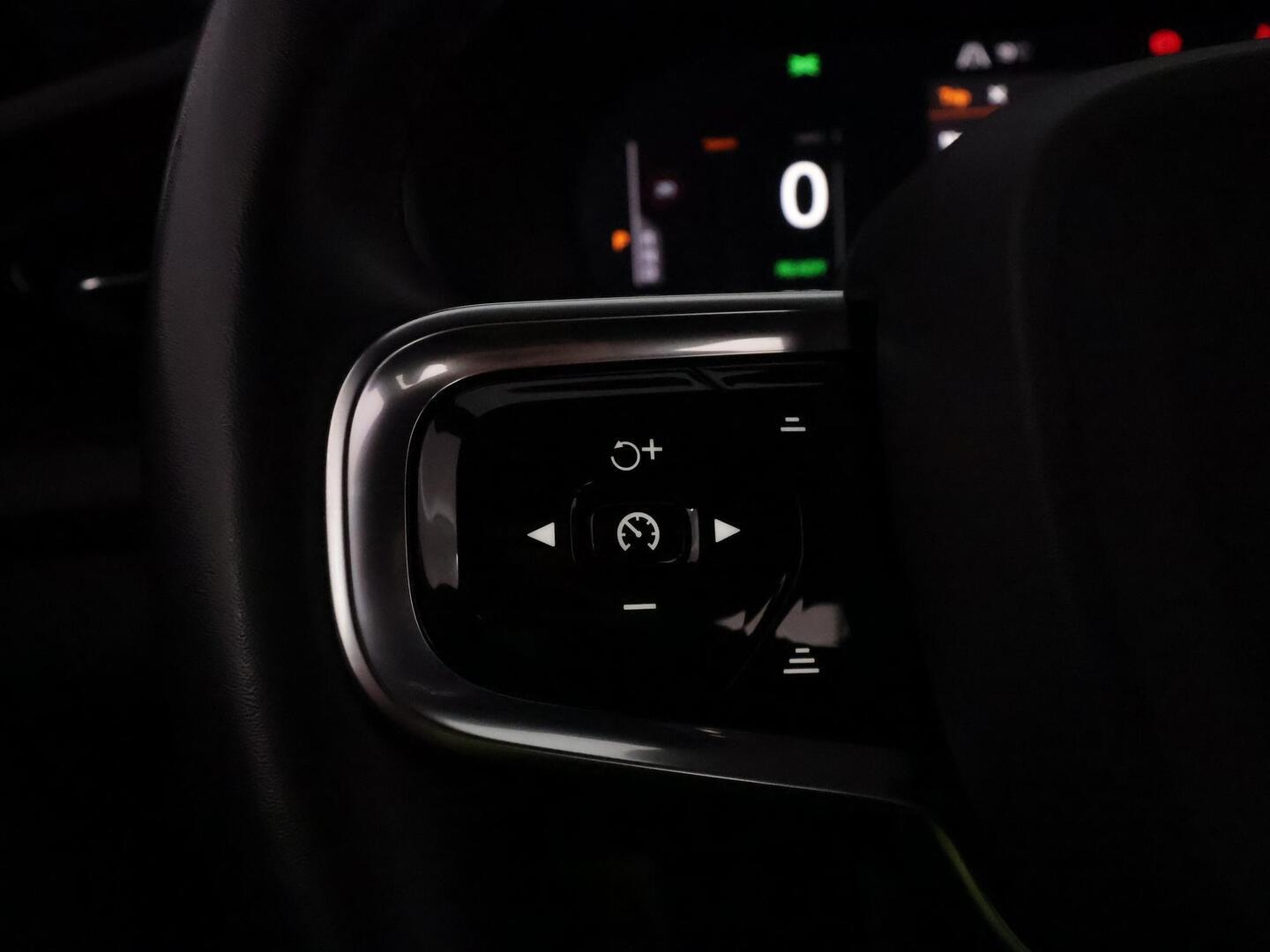 POLESTAR 2 2023