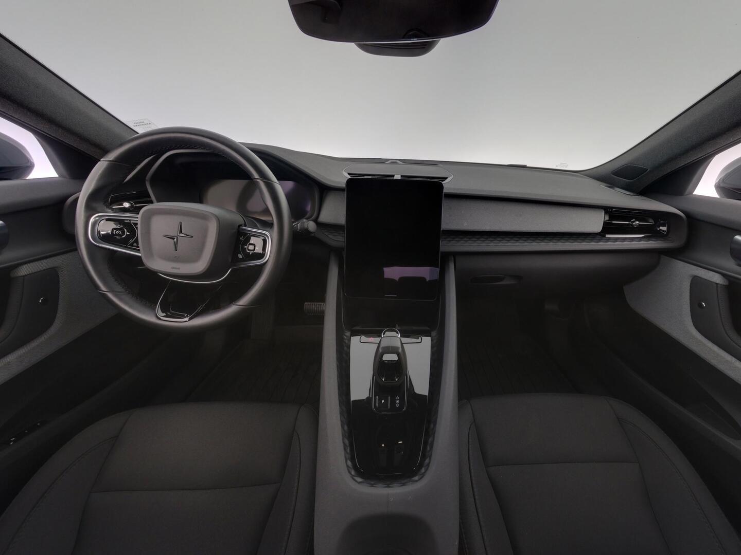 POLESTAR 2 2023