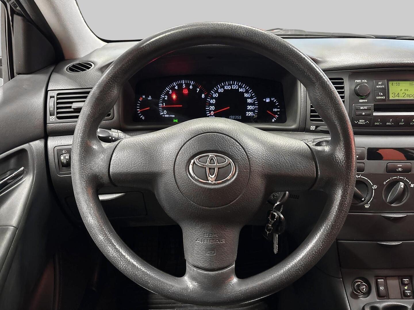 TOYOTA Corolla 2005