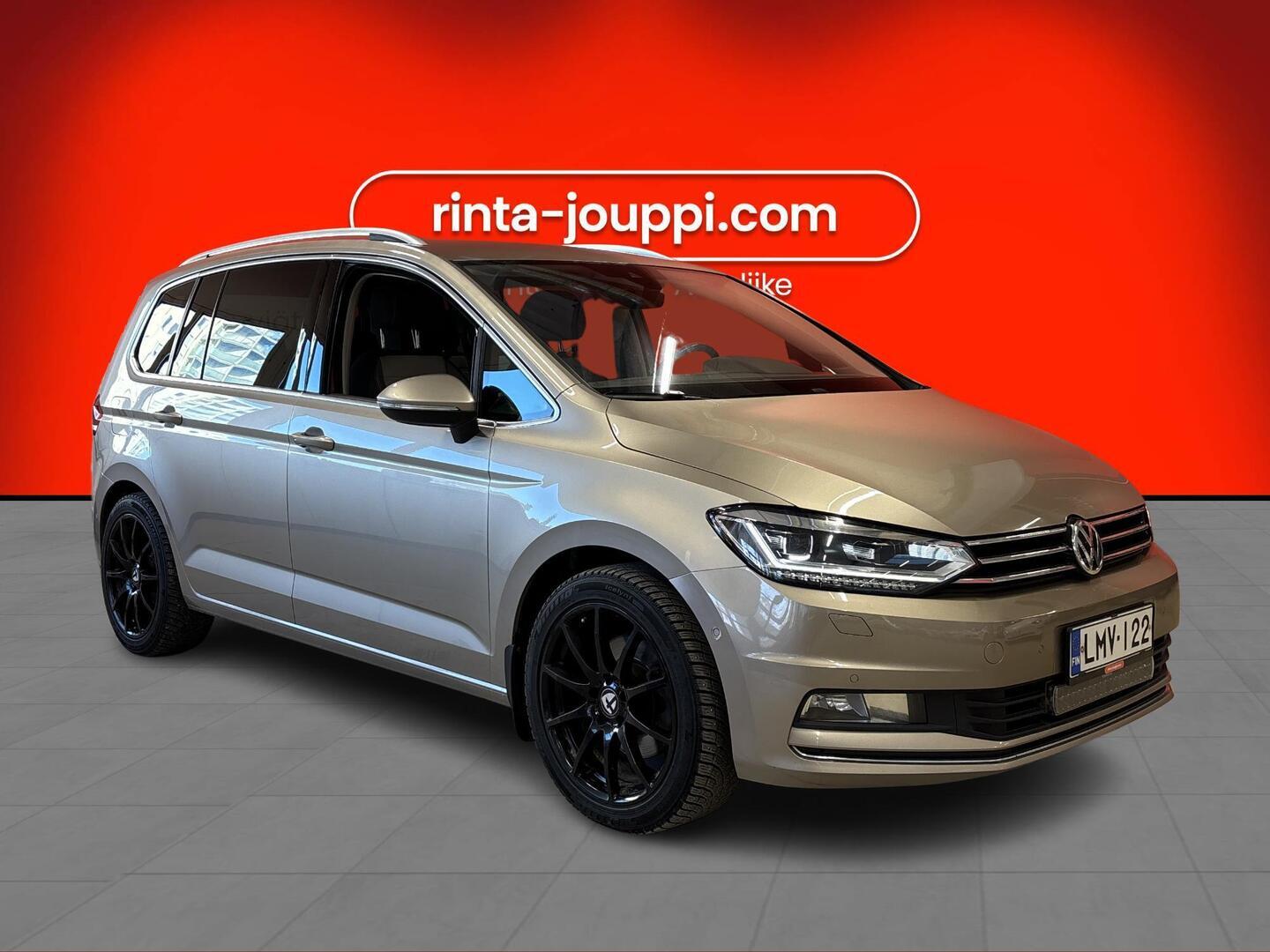 VOLKSWAGEN Touran 2016