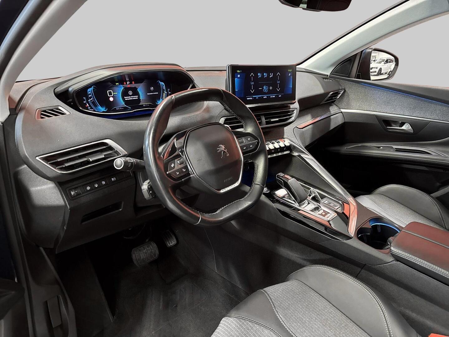 PEUGEOT 3008 2021