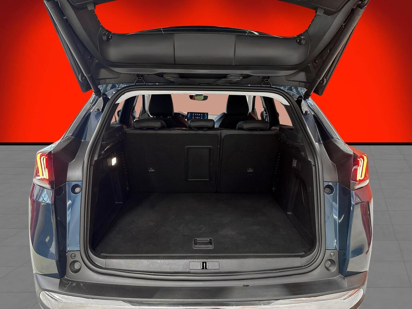 PEUGEOT 3008 2021