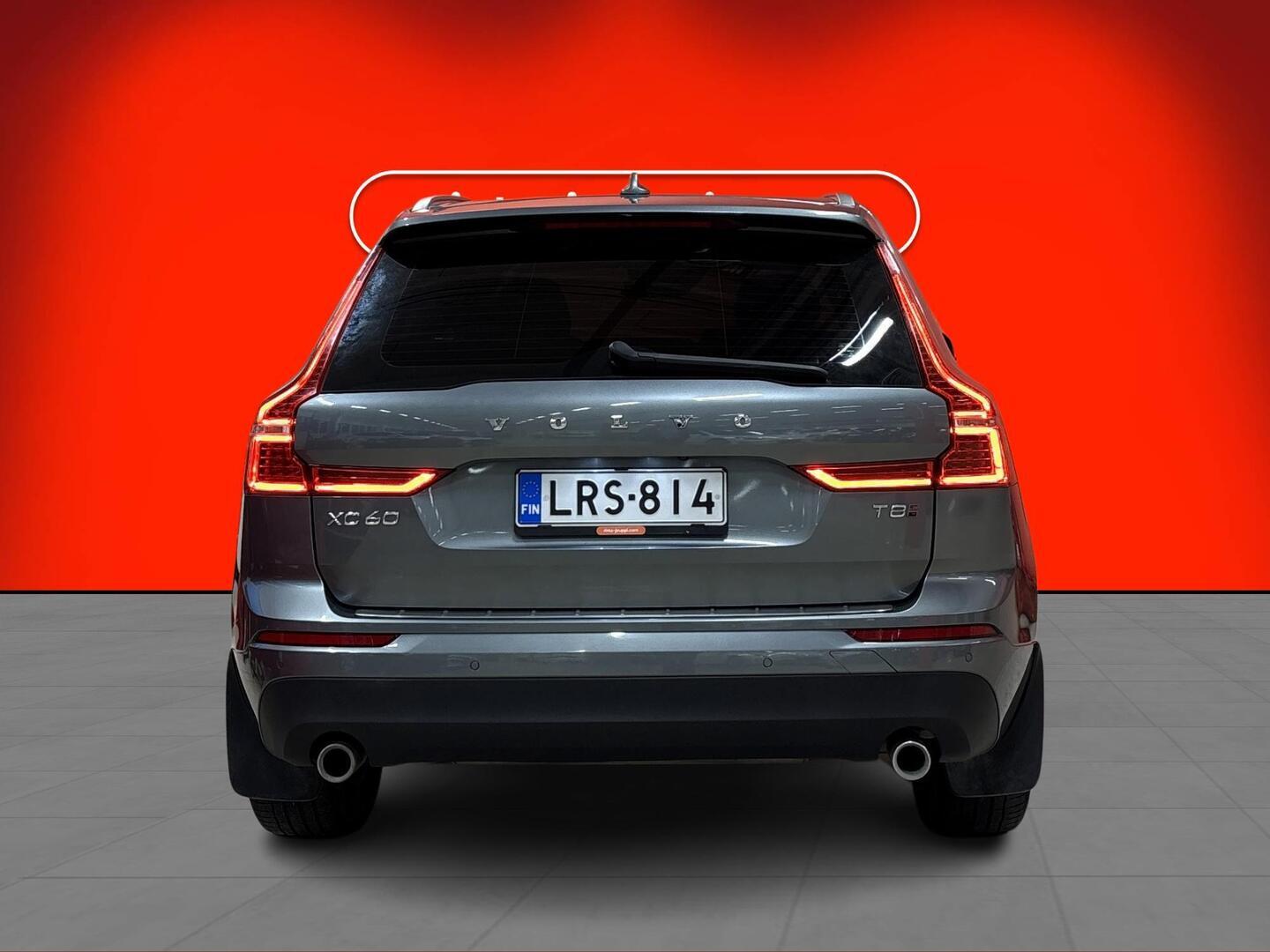 VOLVO XC60 2020