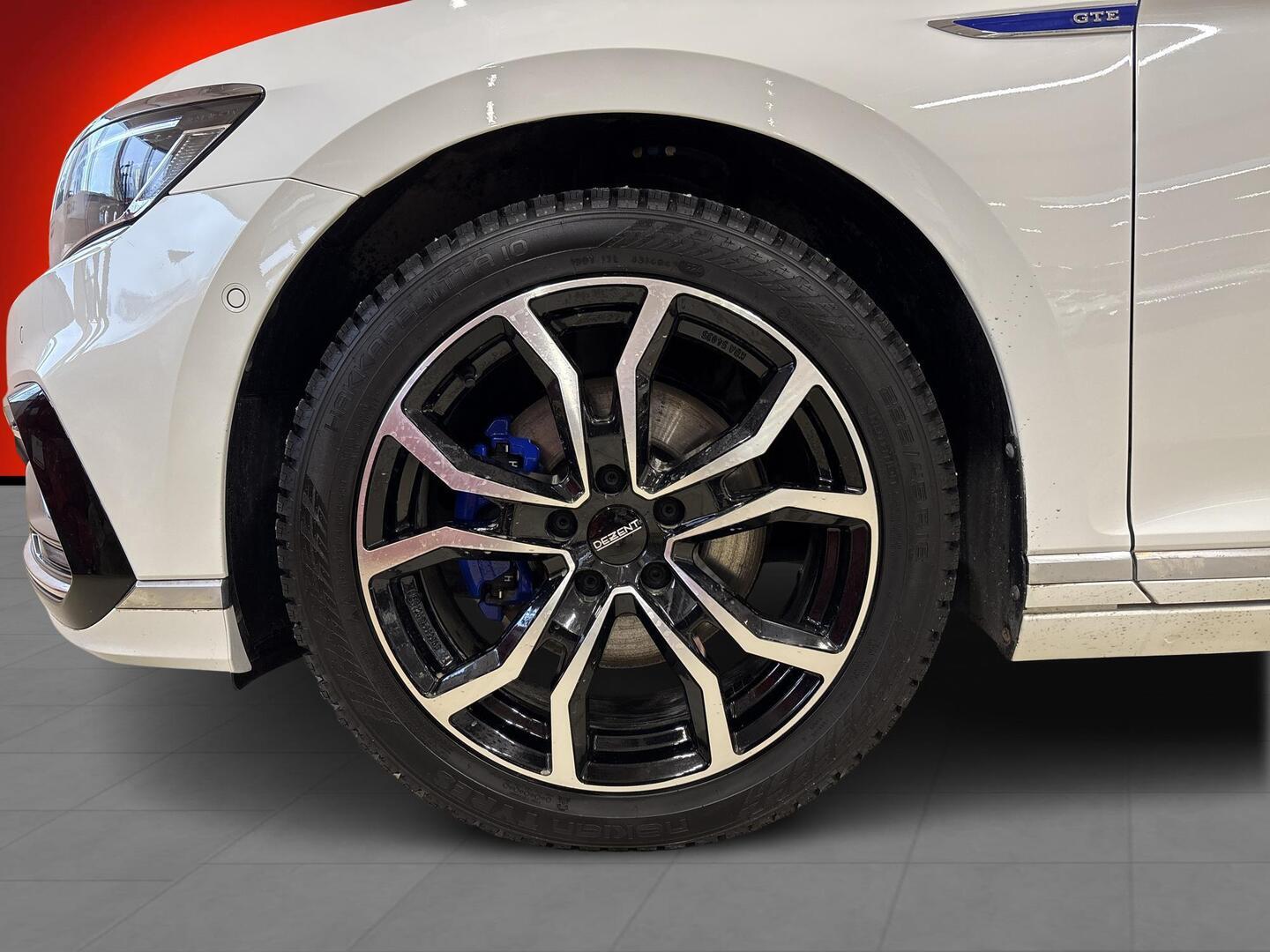 VOLKSWAGEN PASSAT 2021