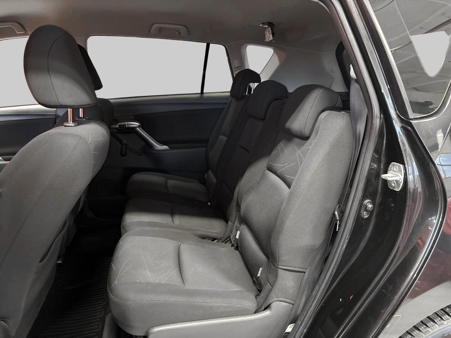TOYOTA Verso 2010