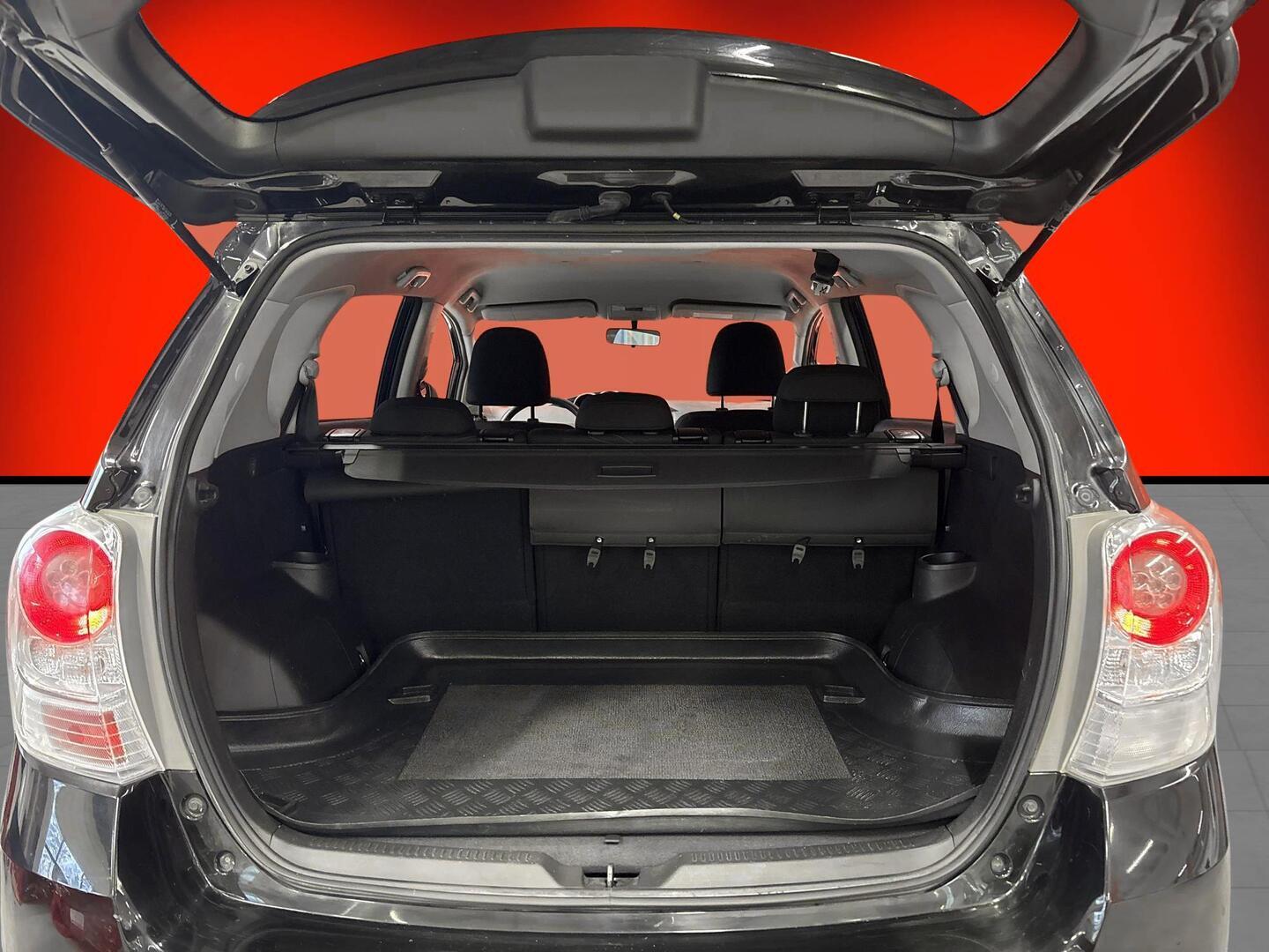 TOYOTA Verso 2010