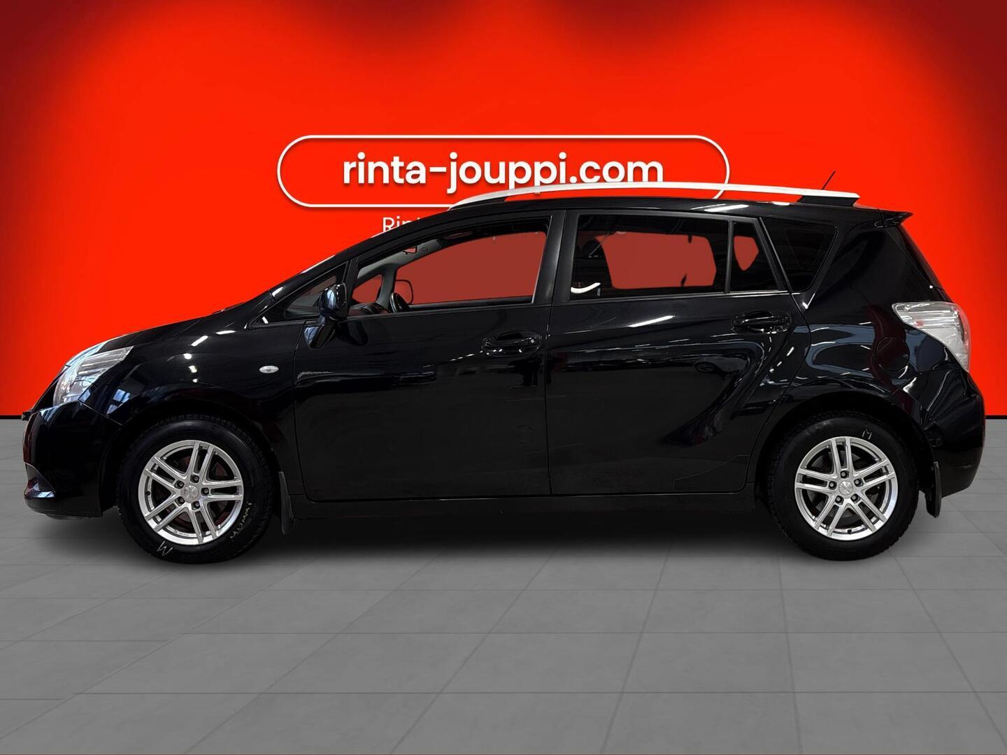 TOYOTA Verso 2010
