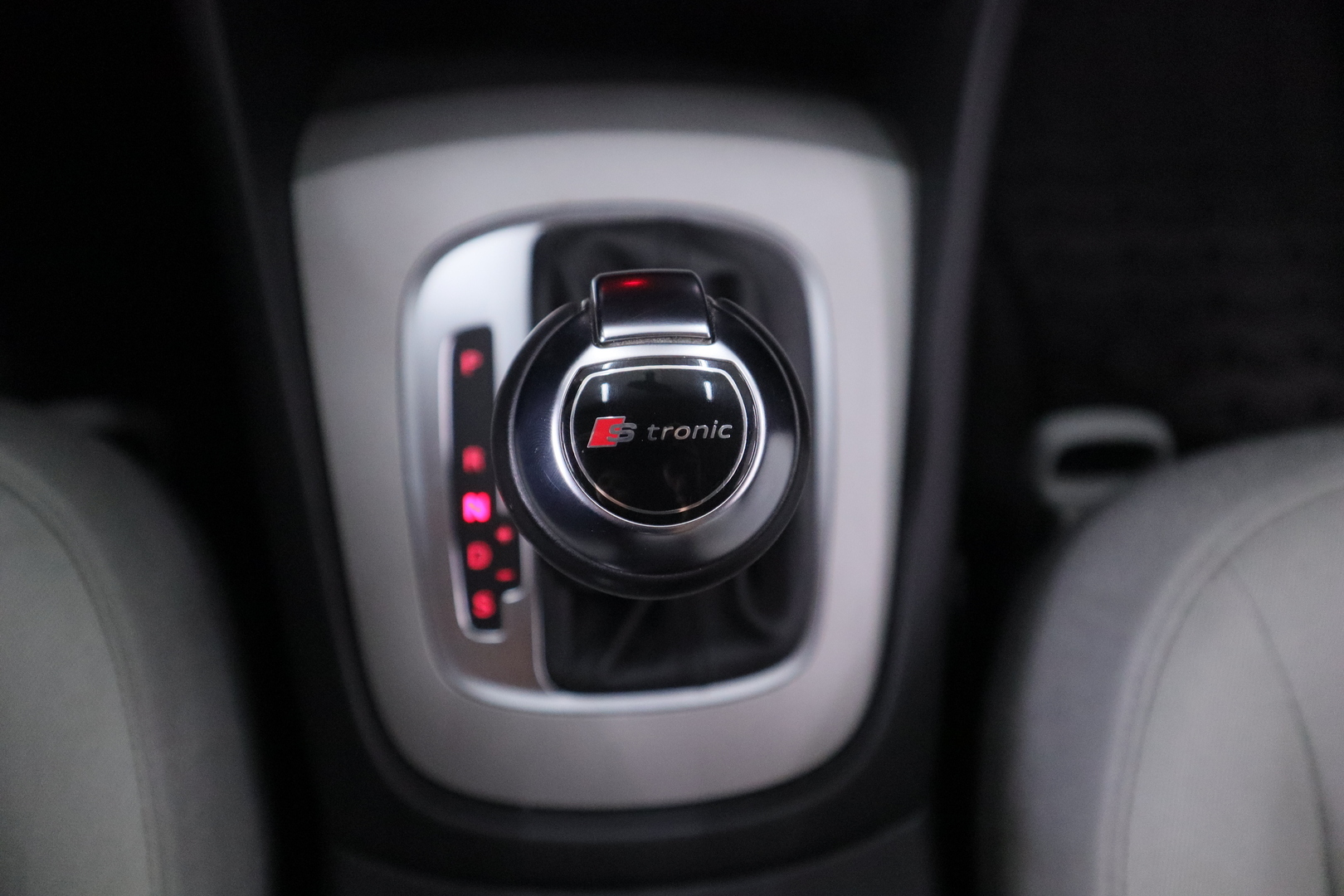 AUDI Q3 2014
