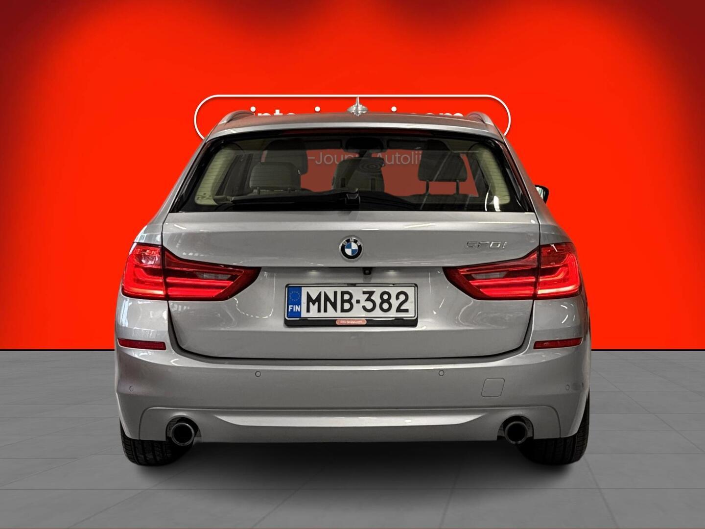 BMW 520 2017