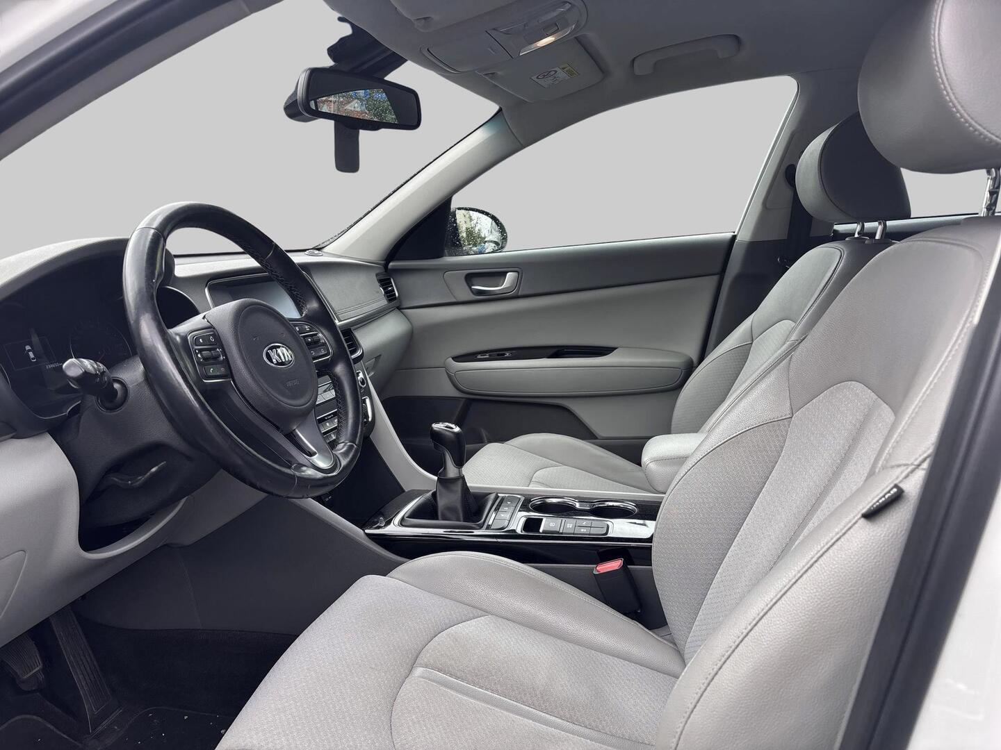 KIA Optima 2017