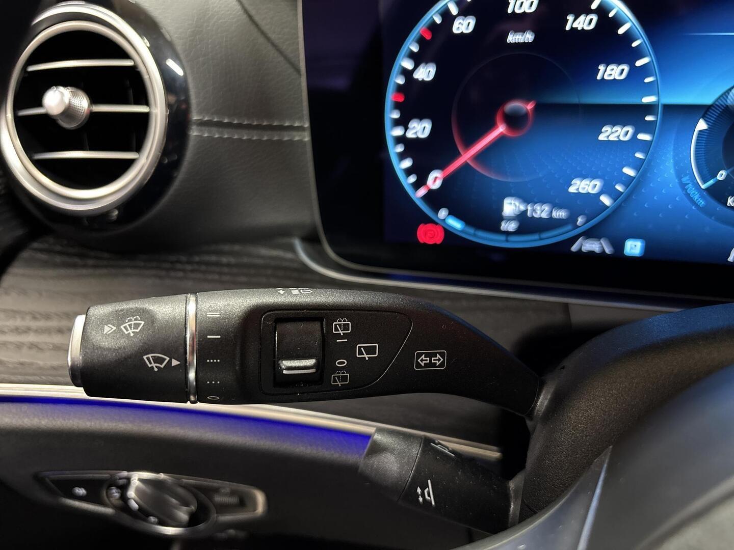 MERCEDES-BENZ E 2020