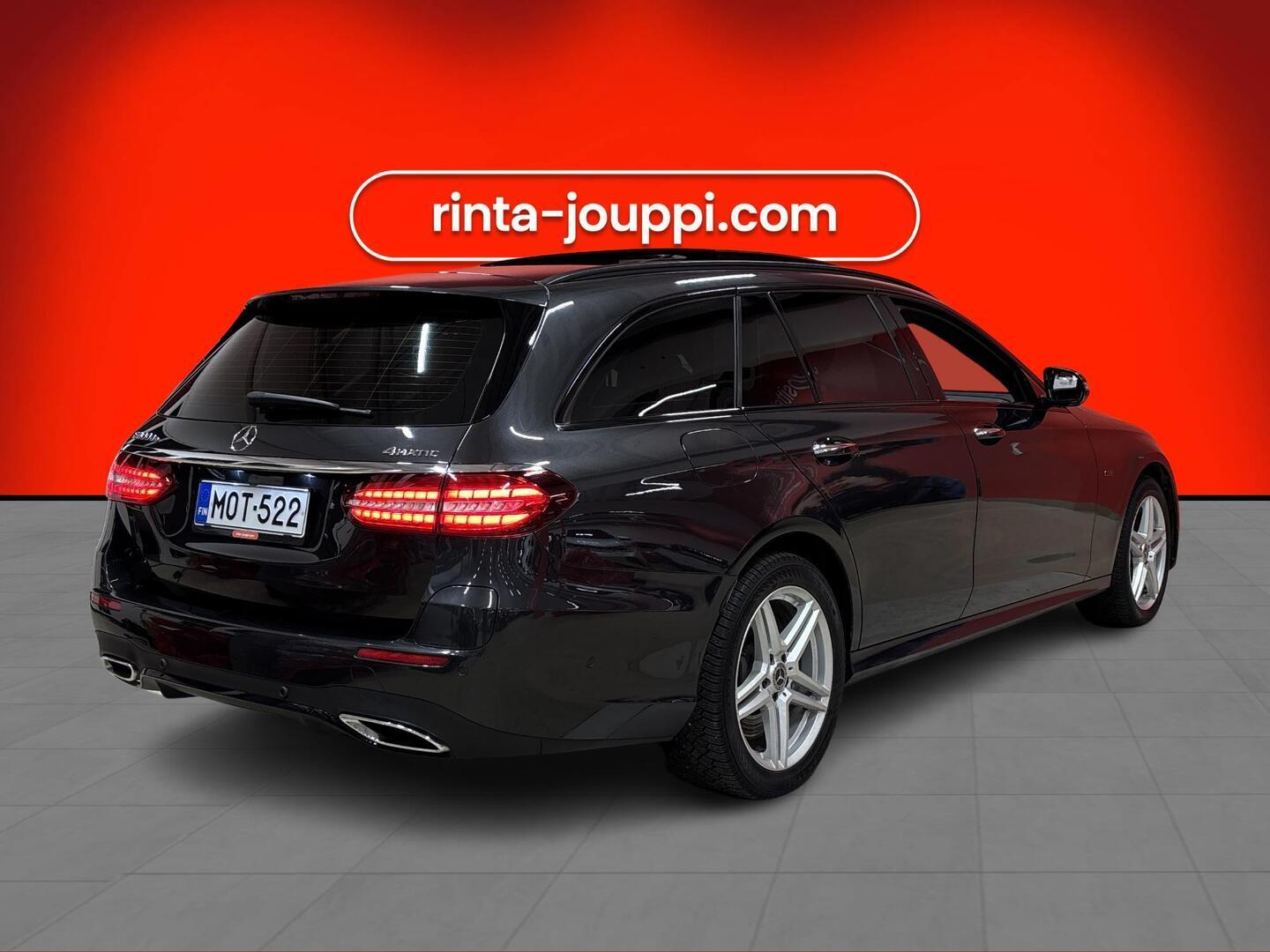 MERCEDES-BENZ E 2020